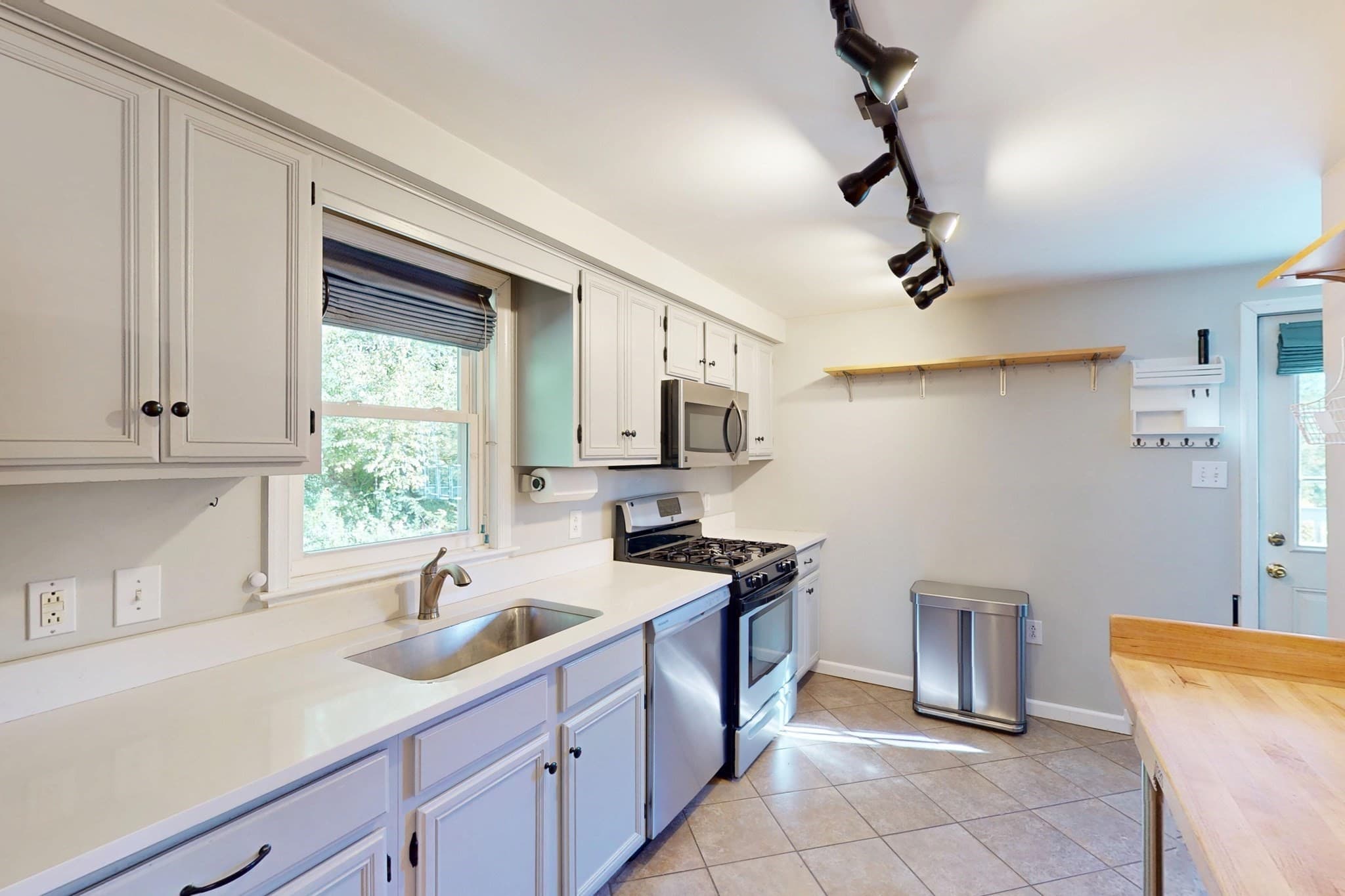 Single Family Residence at 86 E Buckland Rd, Shelburne MA 01370, Shelburne, photo 12 of 42