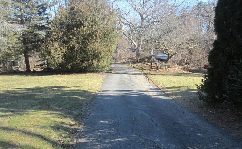 Single Family Residence at 23 Russell Mills Rd, Plymouth MA 02360, Plymouth, photo 4 of 5