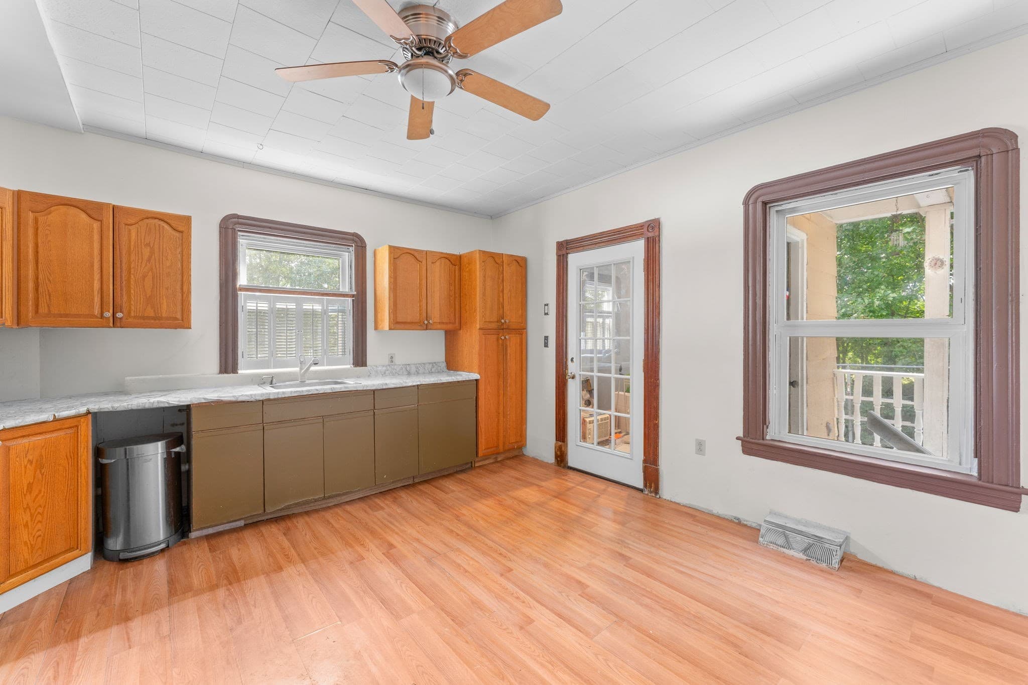 Single Family Residence at 3 Huntington Pl, Brockton MA 02301, Brockton, photo 14 of 31