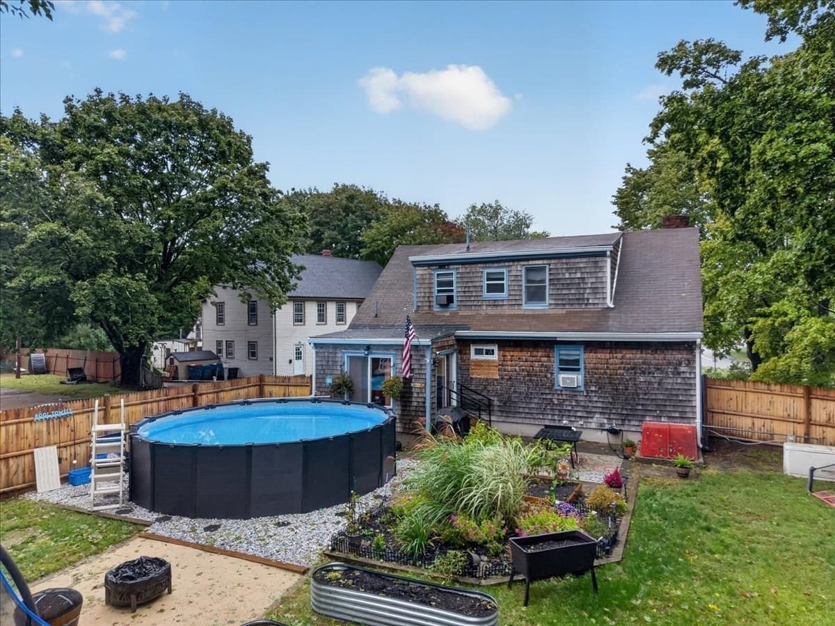 Single Family Residence at 29 Beeden Rd, Westport MA 02790, photo 34 of 42