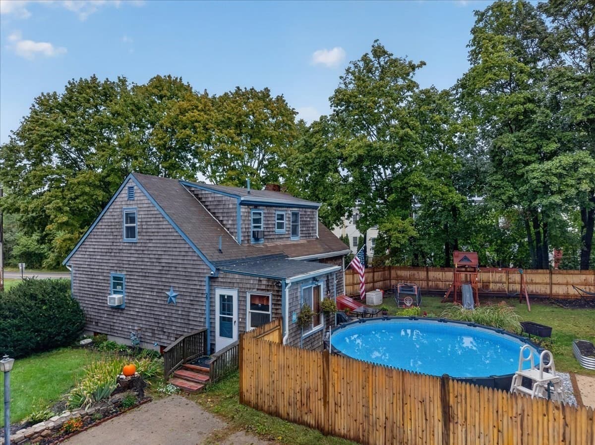 Single Family Residence at 29 Beeden Rd, Westport MA 02790, photo 38 of 42