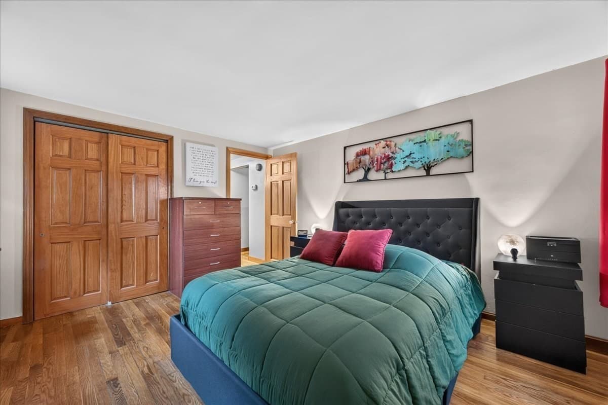 Single Family Residence at 29 Beeden Rd, Westport MA 02790, photo 19 of 42