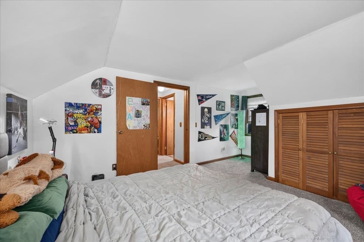 Single Family Residence at 29 Beeden Rd, Westport MA 02790, photo 25 of 42