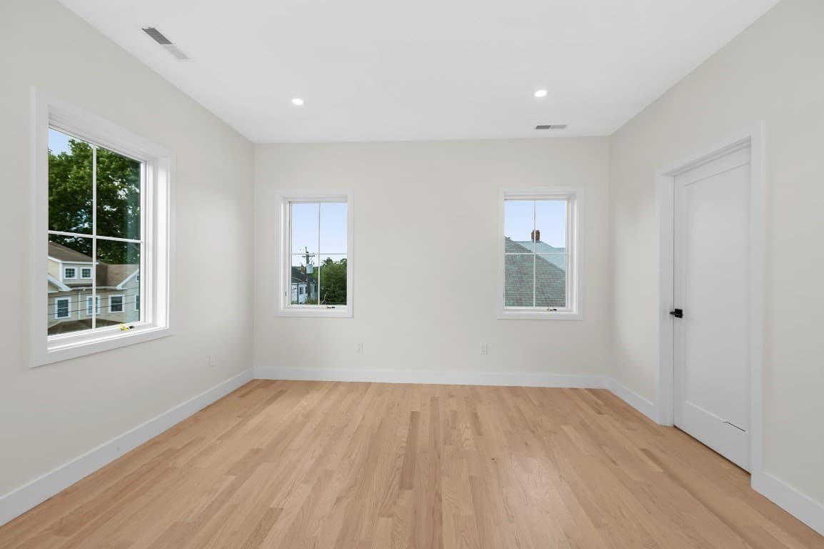 Condominium at 66 Orange Street # 1, Waltham MA 02453, Waltham, photo 17 of 29