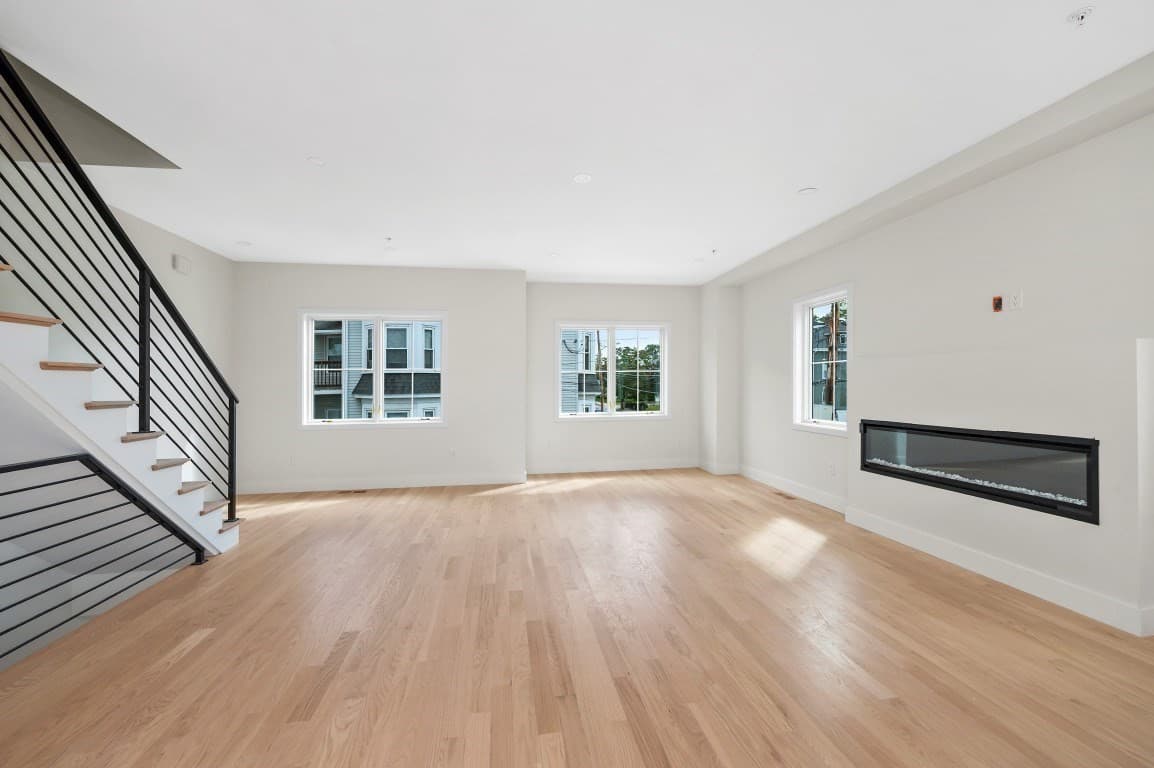Condominium at 66 Orange Street # 1, Waltham MA 02453, Waltham, photo 11 of 29
