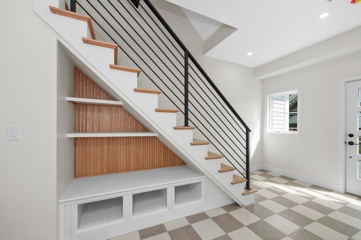 Condominium at 66 Orange Street # 1, Waltham MA 02453, Waltham, photo 25 of 29