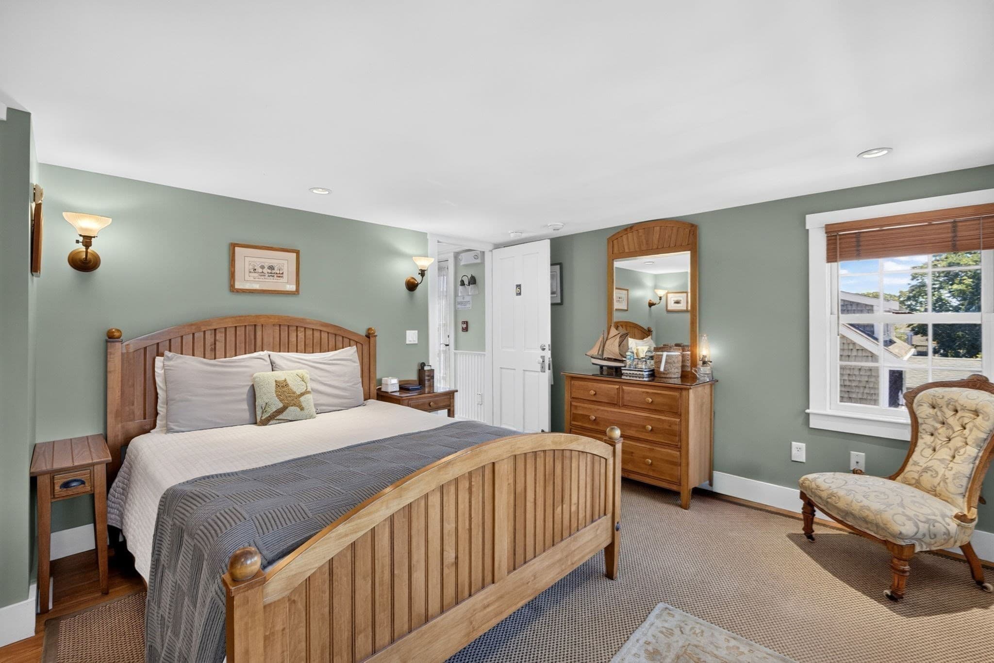 Single Family Residence at 14 Court Street, Provincetown MA 02657, Provincetown, photo 13 of 32