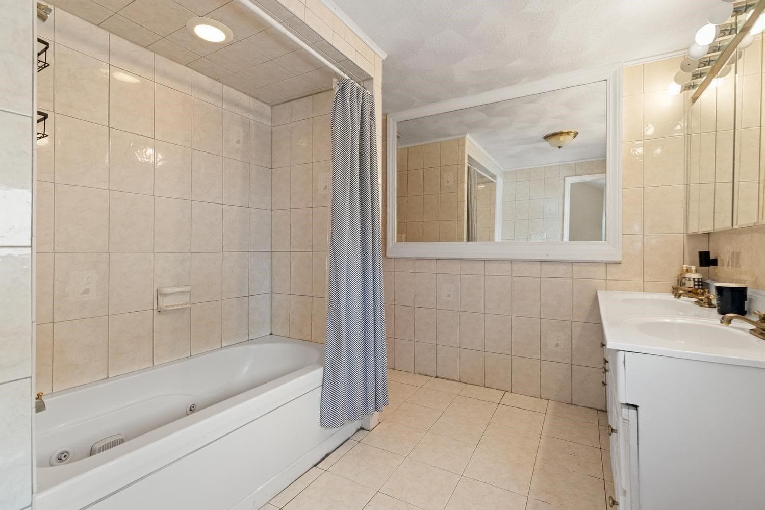 Single Family Residence at 23 Putnam Road, Somerville MA 02145, Somerville, photo 14 of 21