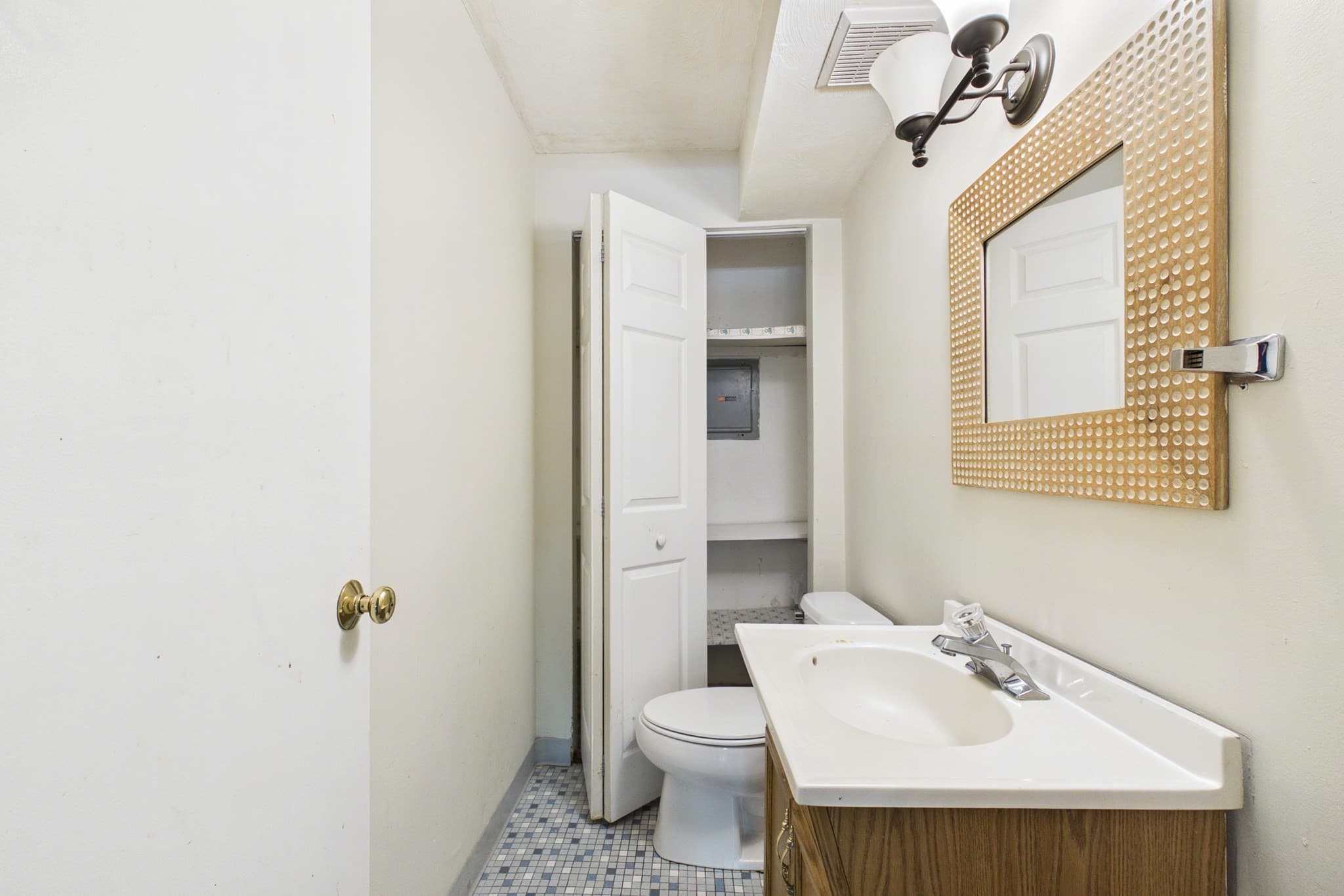 Condominium at 33 Mccormick Ter # 39, Stoughton MA 02072, Stoughton, photo 13 of 20
