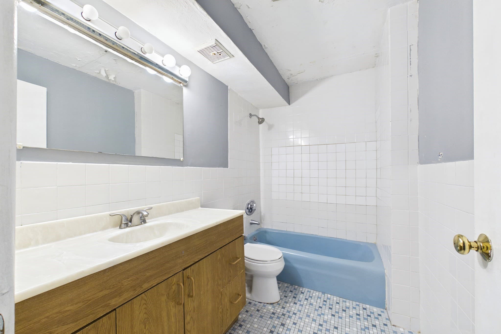 Condominium at 33 Mccormick Ter # 39, Stoughton MA 02072, Stoughton, photo 17 of 20