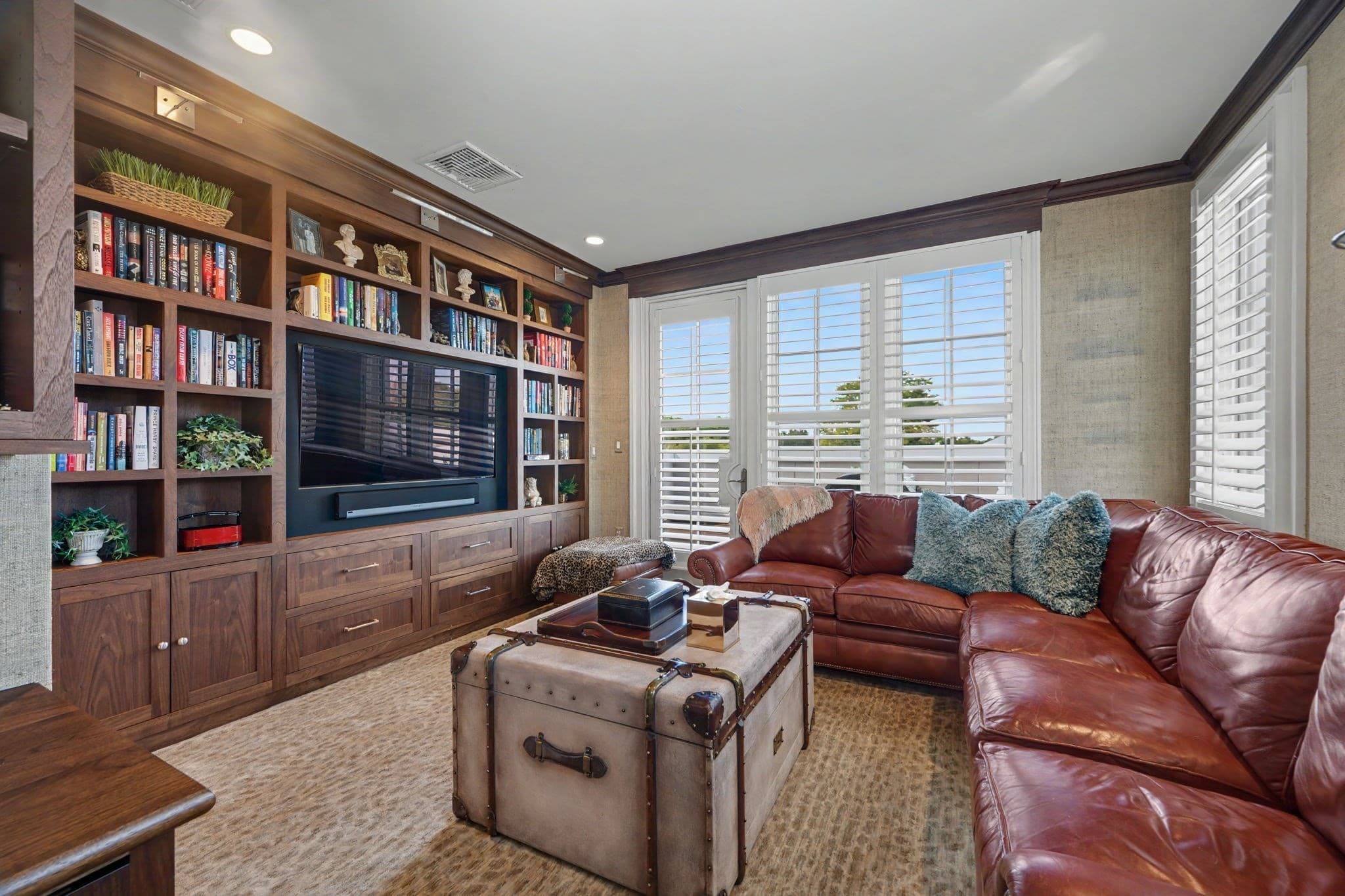 Condominium at 580 Washington St # 406, Wellesley MA 02482, Wellesley, photo 27 of 34