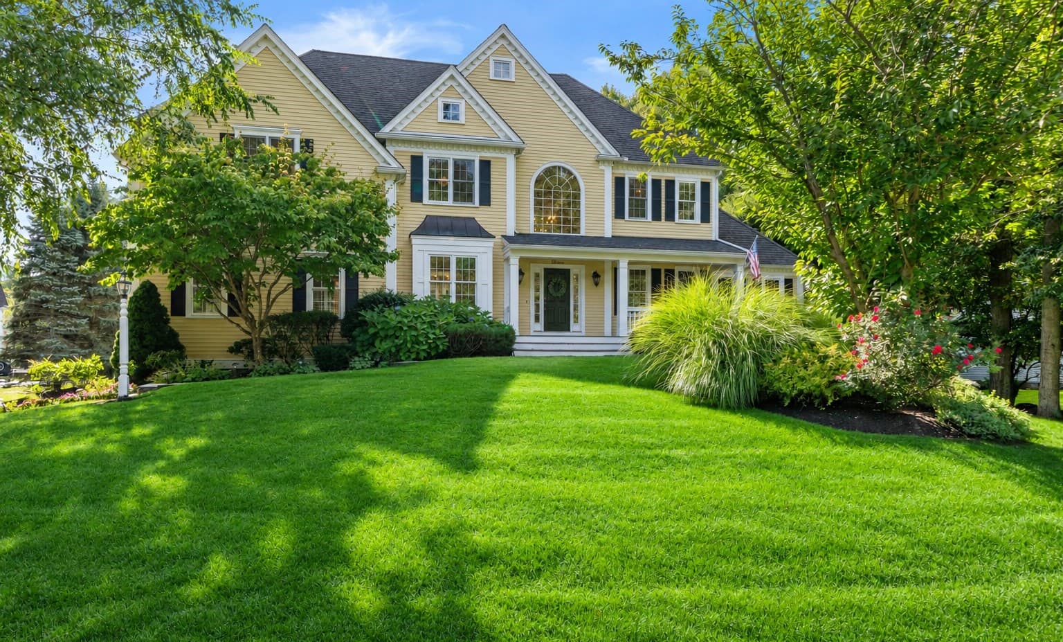 Eleven Tappan Wy, Lynnfield MA 01940