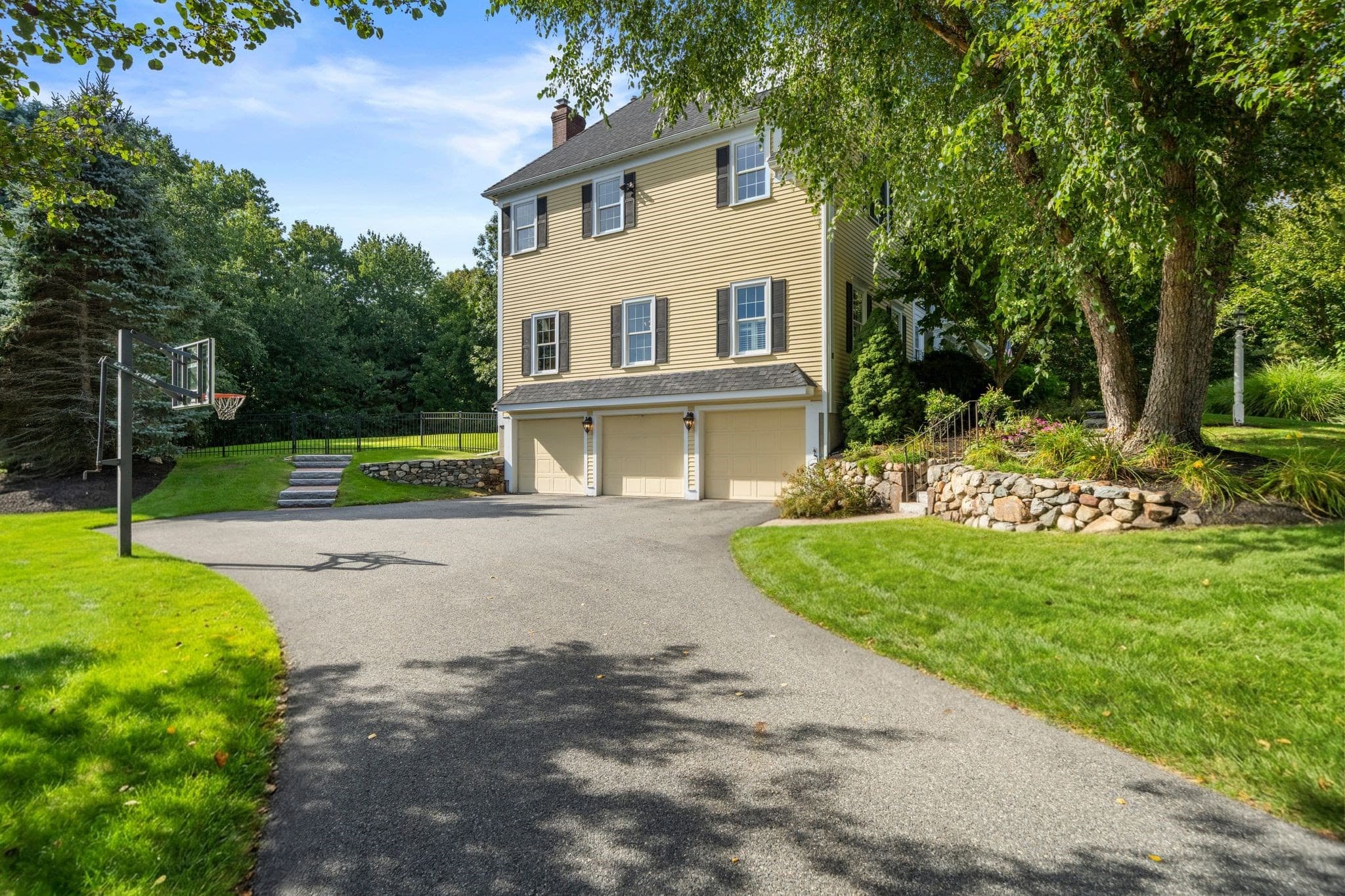 Single Family Residence at Eleven Tappan Wy, Lynnfield MA 01940, Lynnfield, photo 37 of 42