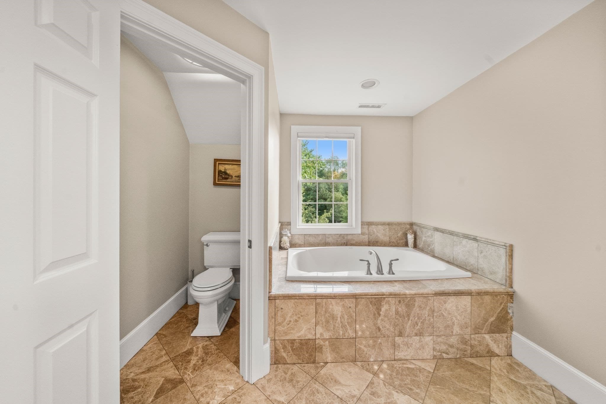 Single Family Residence at Eleven Tappan Wy, Lynnfield MA 01940, Lynnfield, photo 29 of 42