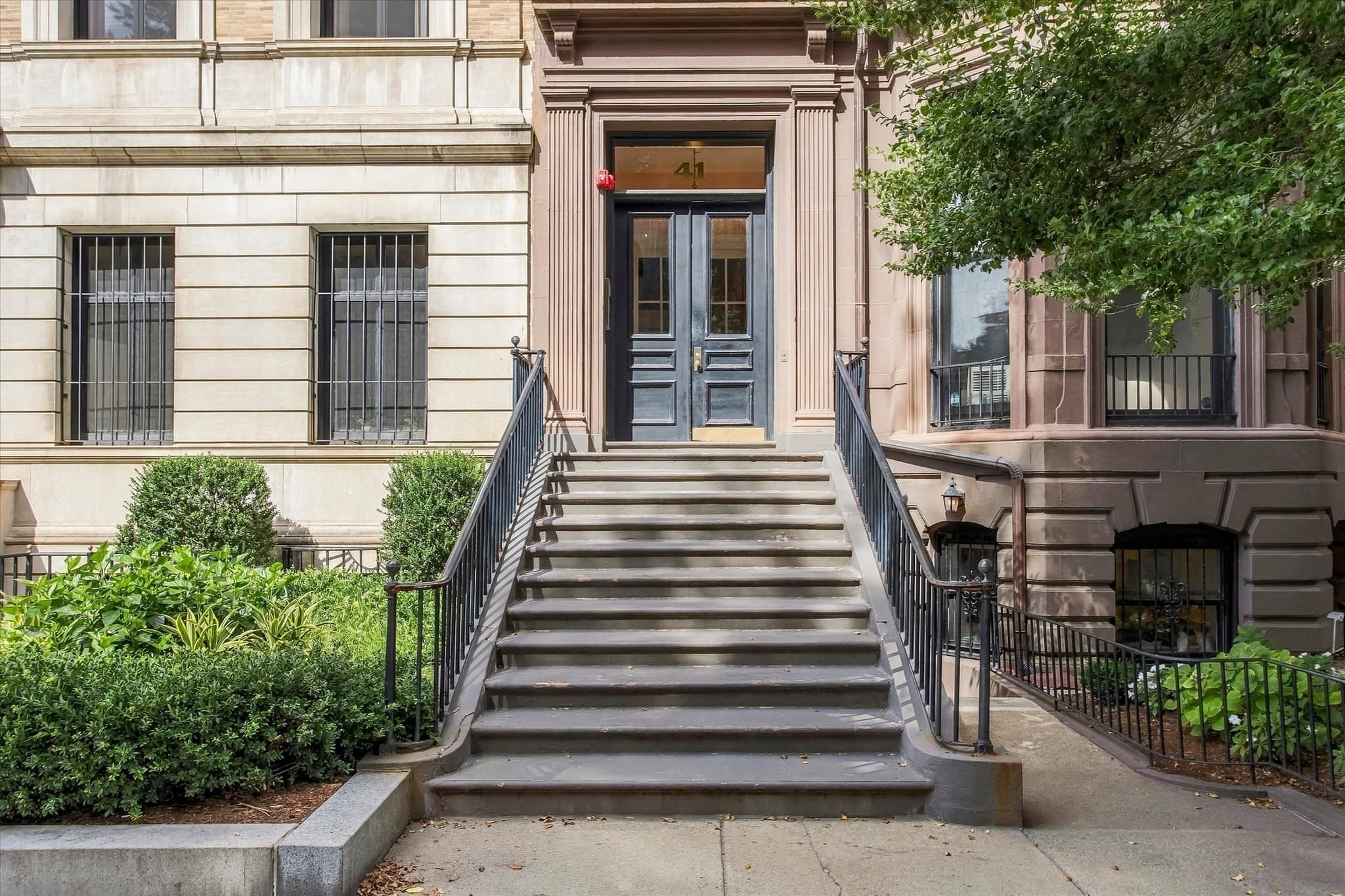 Condominium at 41 Commonwealth Ave # 3, Boston MA 02116, Boston, photo 2 of 22