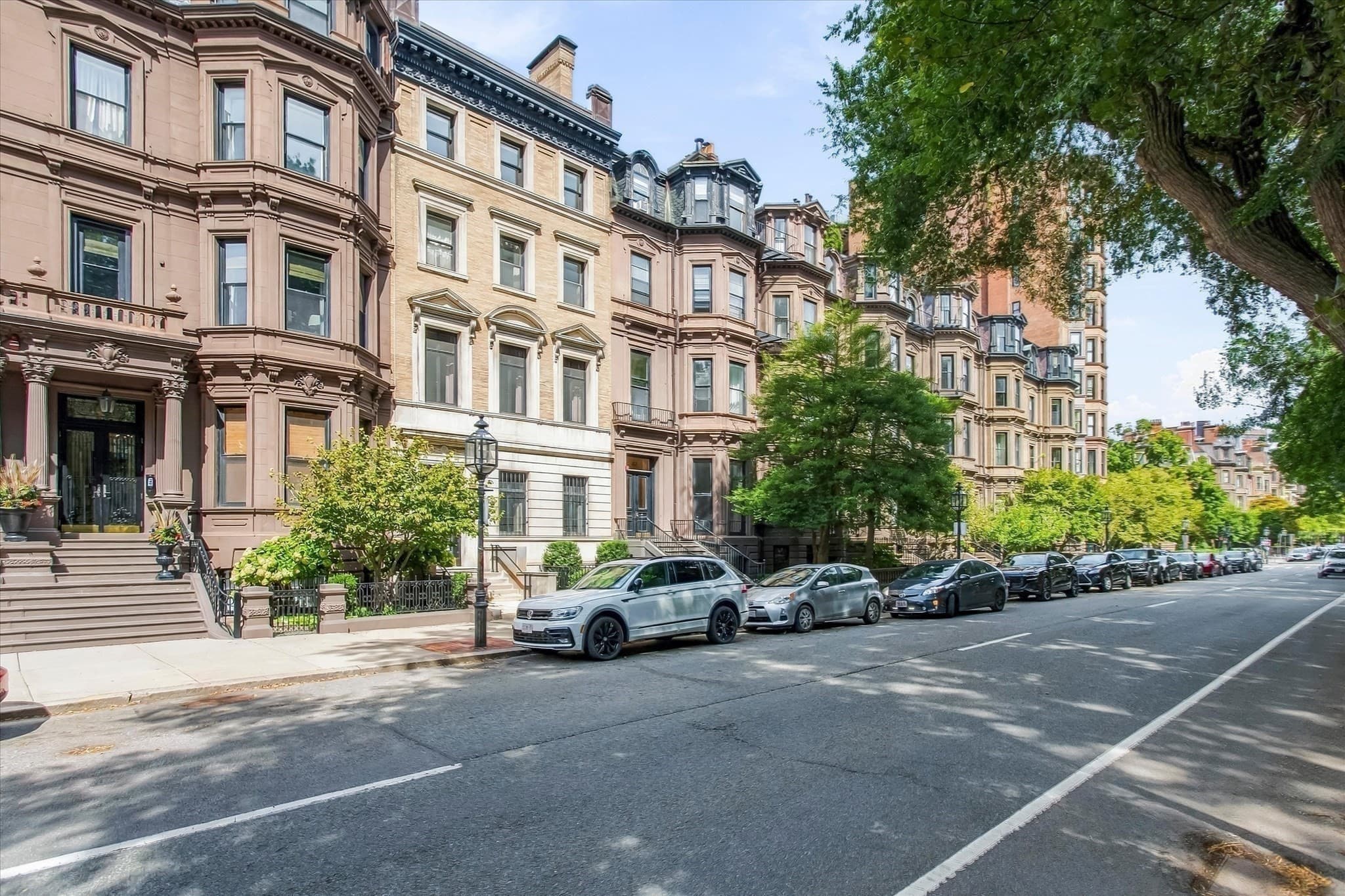 Condominium at 41 Commonwealth Ave # 3, Boston MA 02116, Boston, photo 20 of 22