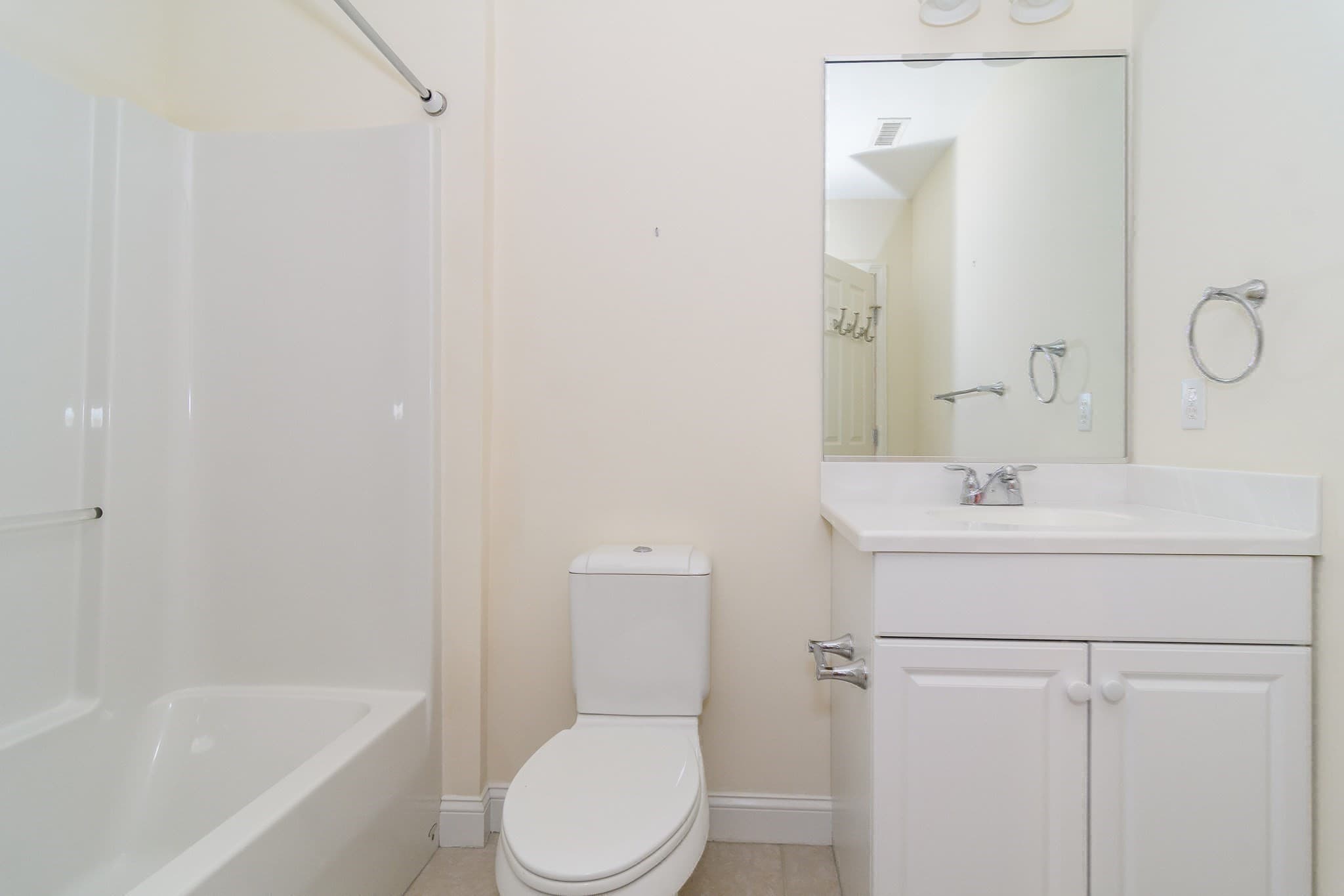 Condominium at 2 Candleberry Court # 2, Bourne MA 02532, Bourne, photo 24 of 40