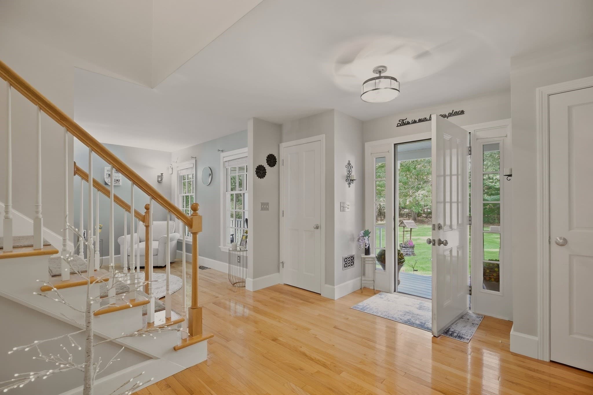 Single Family Residence at 6 Buddys Crossing, Freetown MA 02717, Freetown, photo 6 of 41