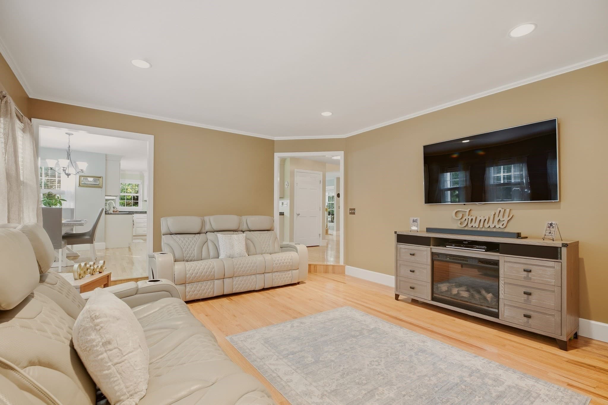 Single Family Residence at 6 Buddys Crossing, Freetown MA 02717, Freetown, photo 17 of 41