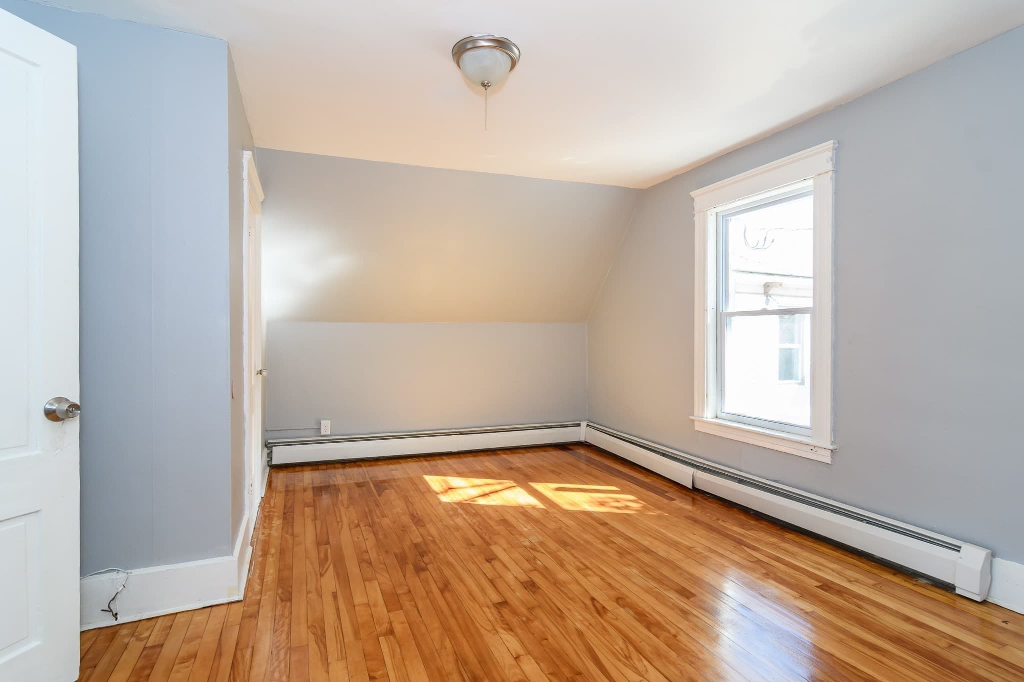 4 Family - 4 Units Up/Down at 52 & 52.5 Wall St, Worcester MA 01604, Worcester, photo 27 of 42