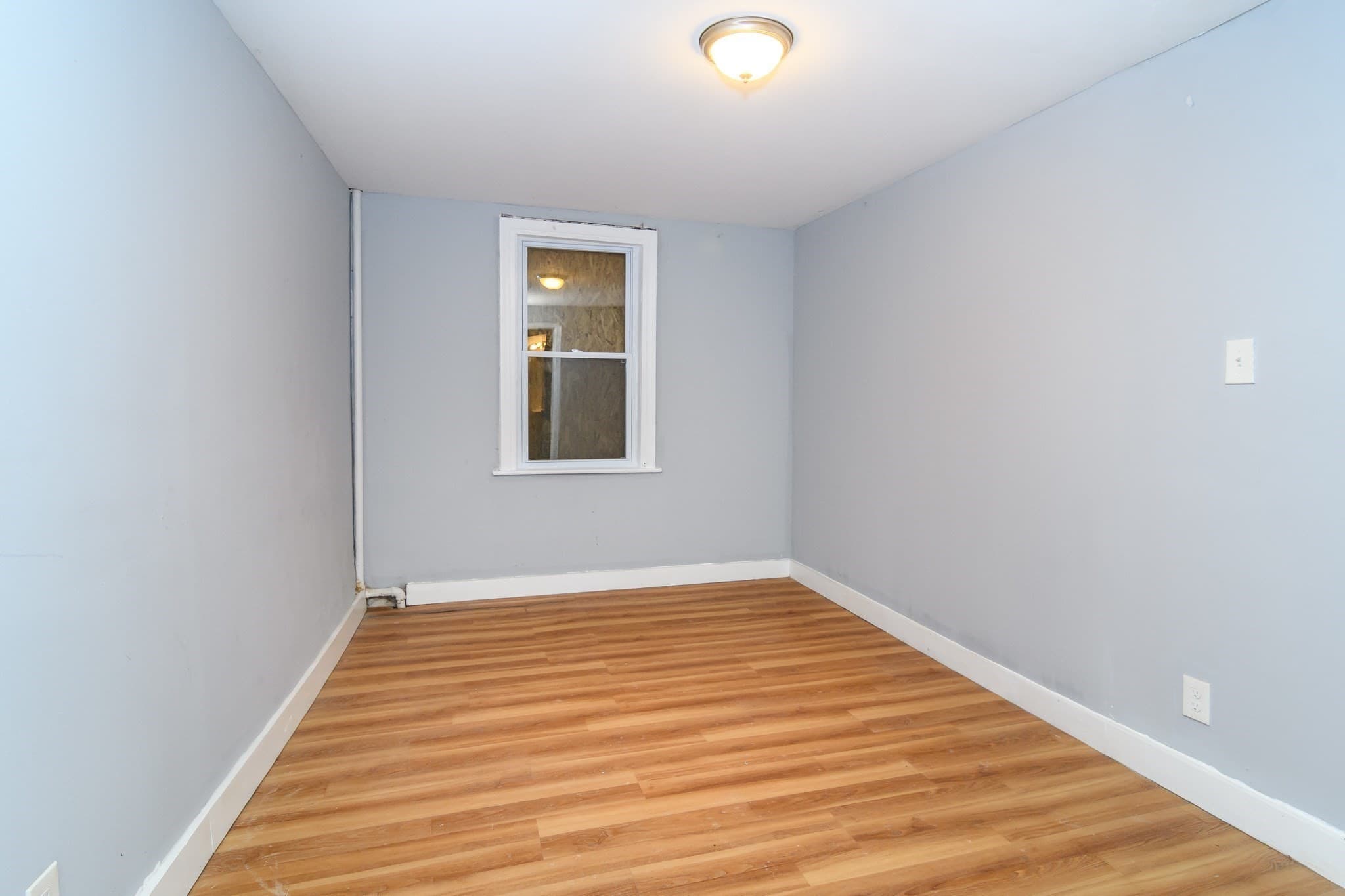 4 Family - 4 Units Up/Down at 52 & 52.5 Wall St, Worcester MA 01604, Worcester, photo 6 of 42