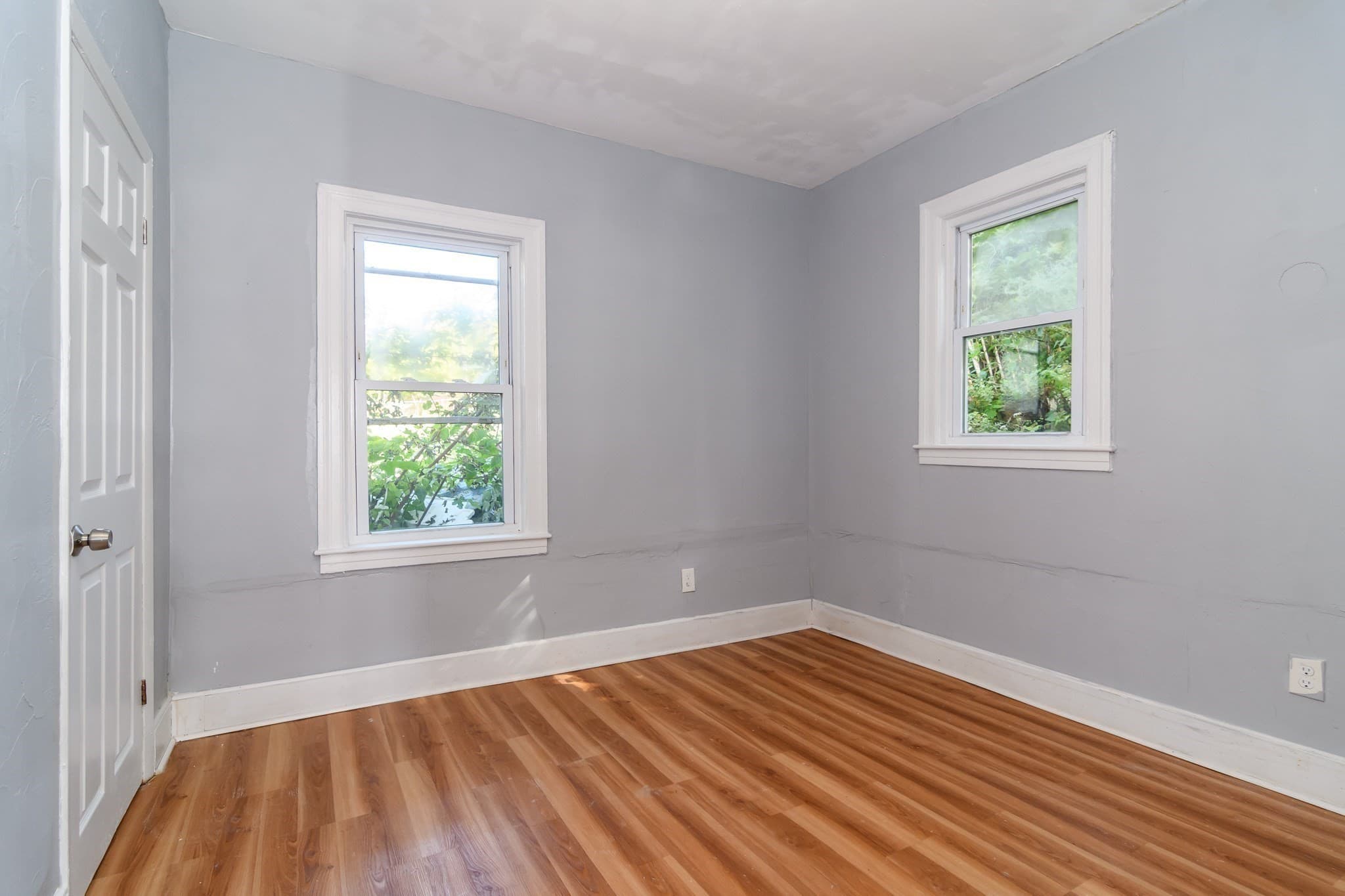 4 Family - 4 Units Up/Down at 52 & 52.5 Wall St, Worcester MA 01604, Worcester, photo 12 of 42