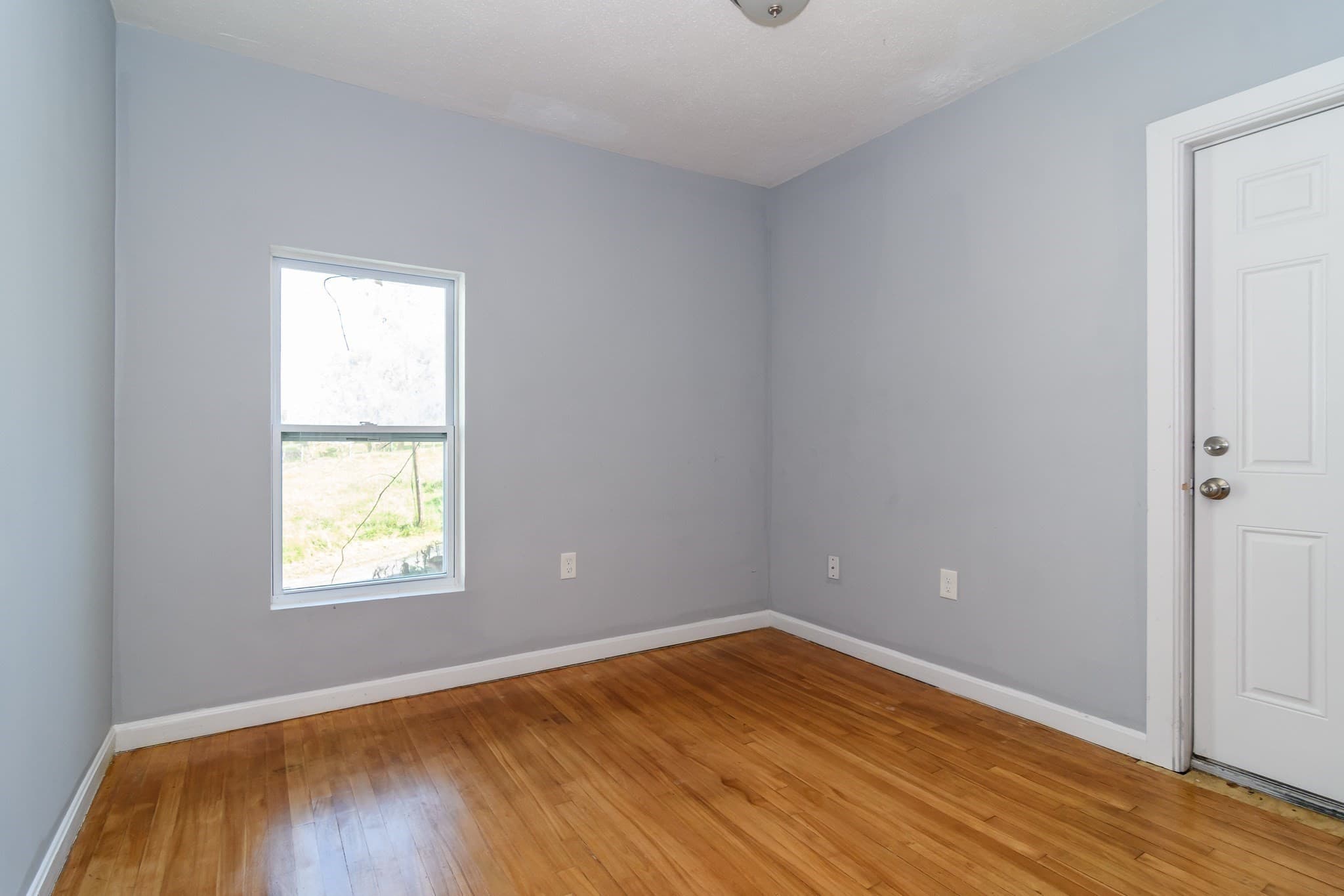 4 Family - 4 Units Up/Down at 52 & 52.5 Wall St, Worcester MA 01604, Worcester, photo 18 of 42