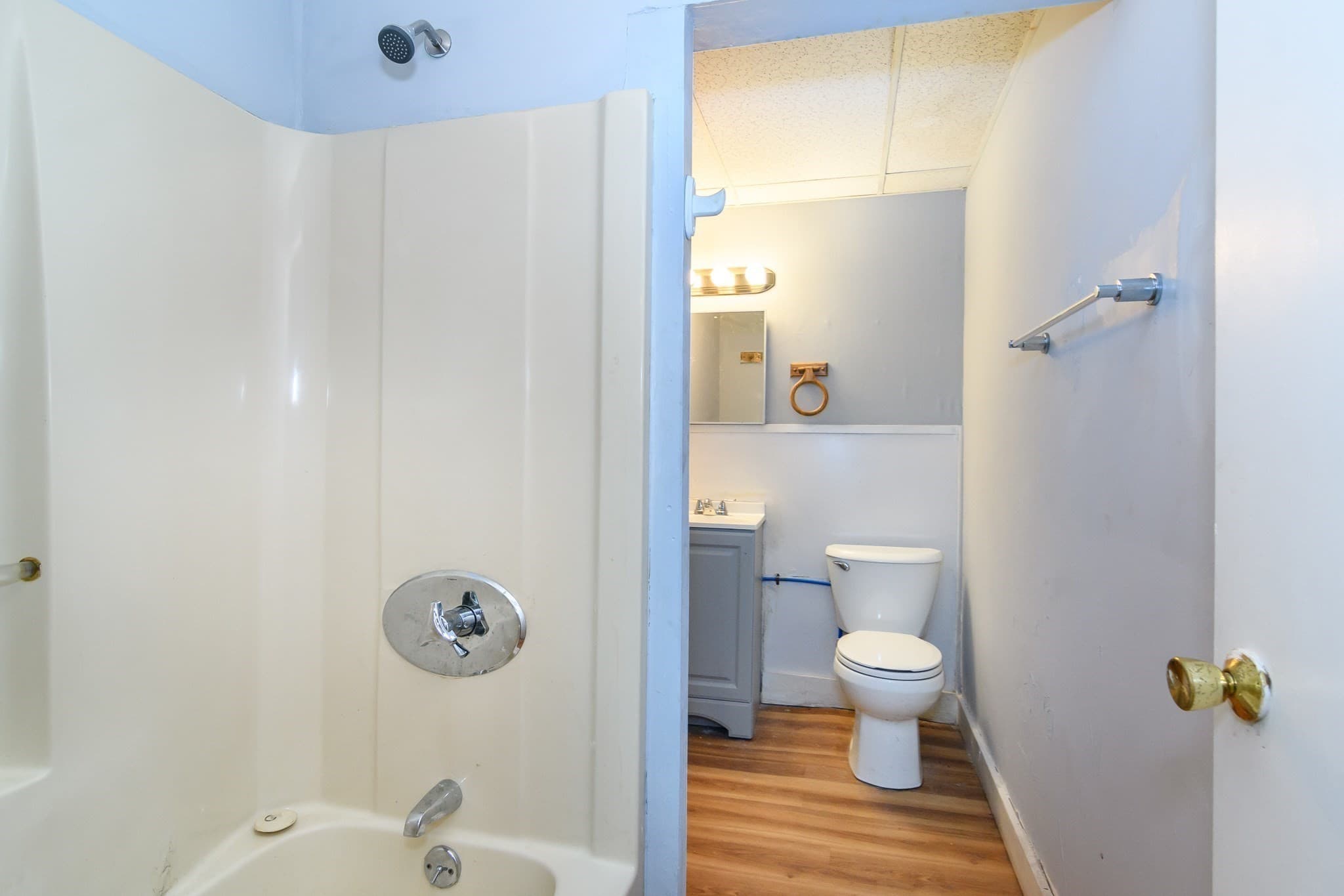 4 Family - 4 Units Up/Down at 52 & 52.5 Wall St, Worcester MA 01604, Worcester, photo 8 of 42