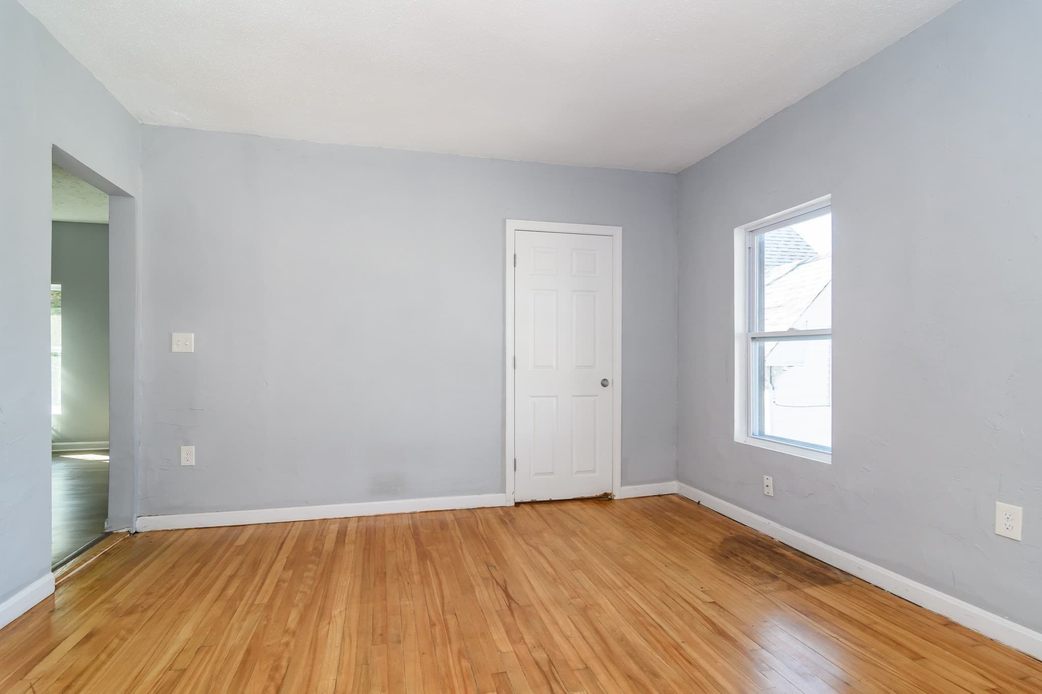 4 Family - 4 Units Up/Down at 52 & 52.5 Wall St, Worcester MA 01604, Worcester, photo 21 of 42