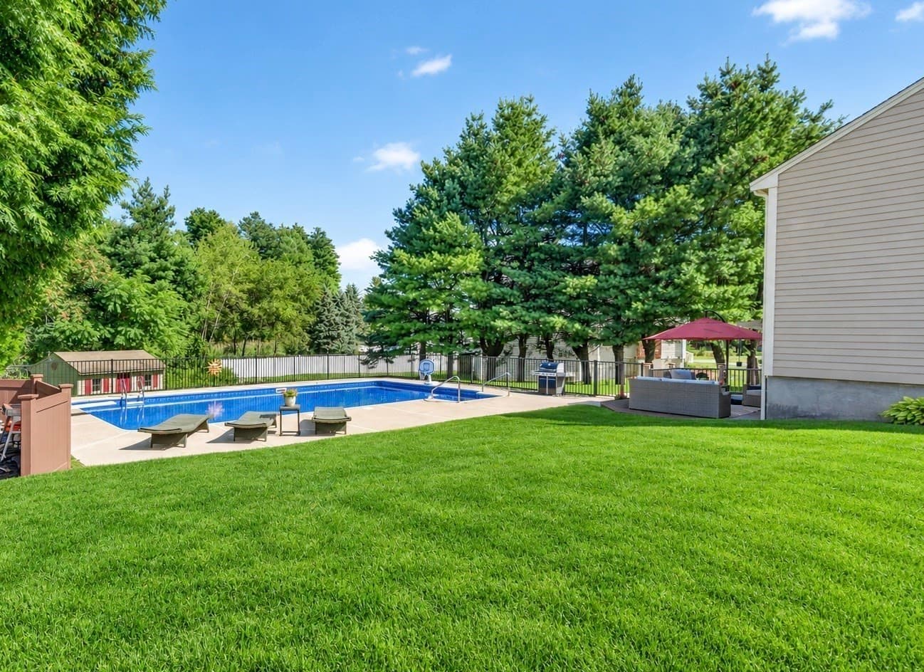 Single Family Residence at 41 Fox Run, Tewksbury MA 01876, Tewksbury, photo 32 of 42