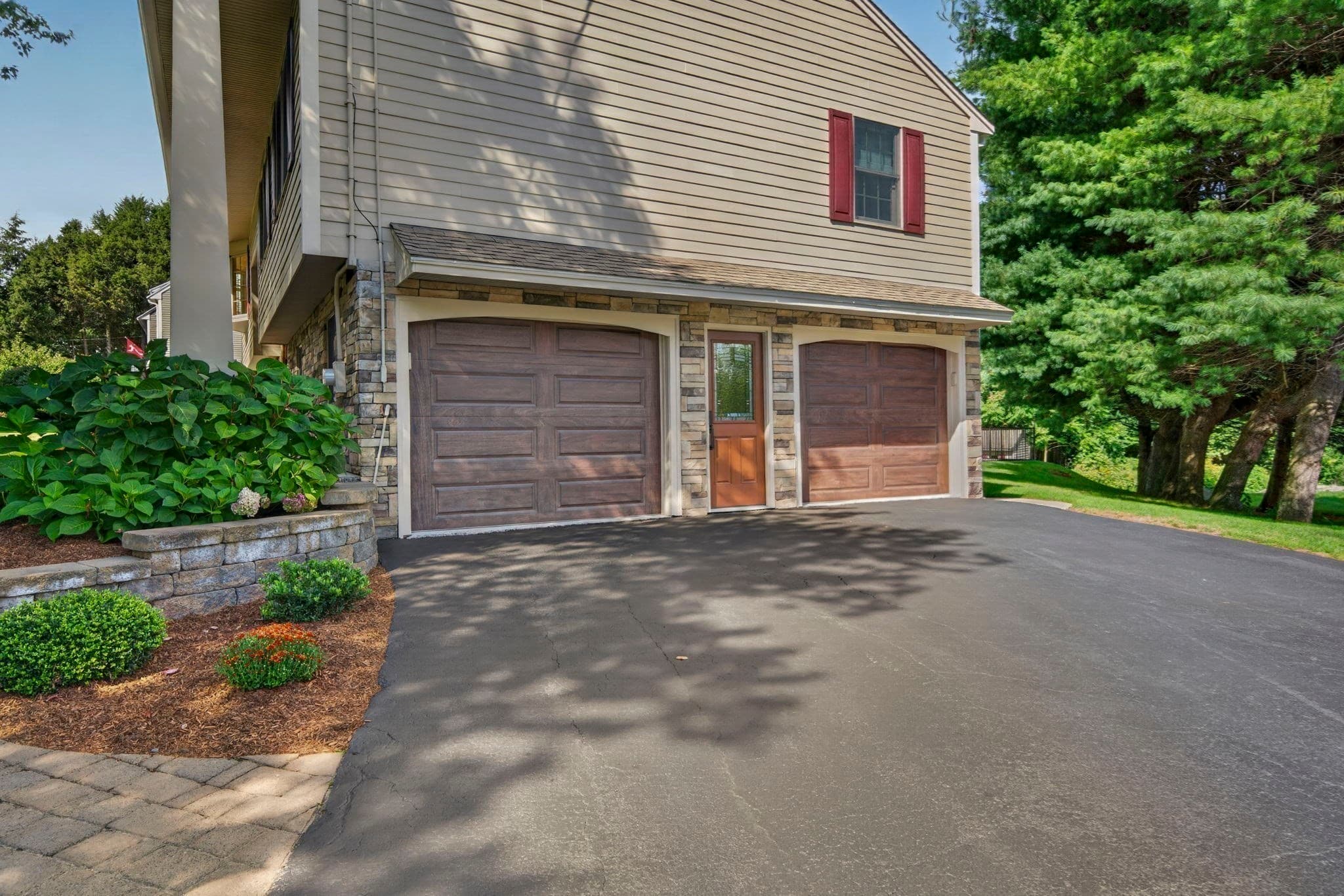 Single Family Residence at 41 Fox Run, Tewksbury MA 01876, Tewksbury, photo 37 of 42
