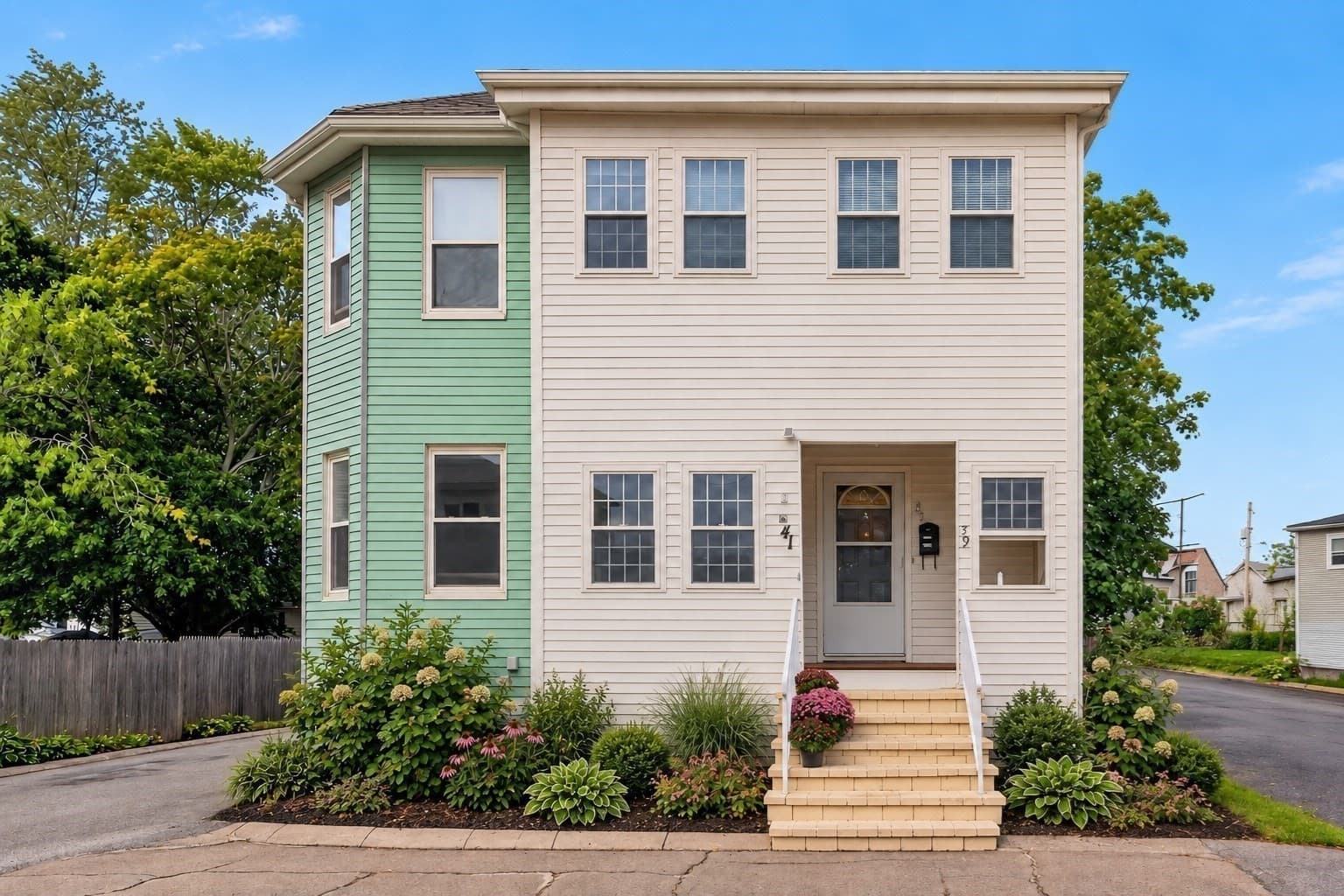 Condominium at 41 Harrington Ave # 41, Quincy MA 02169, Quincy, photo 21 of 28