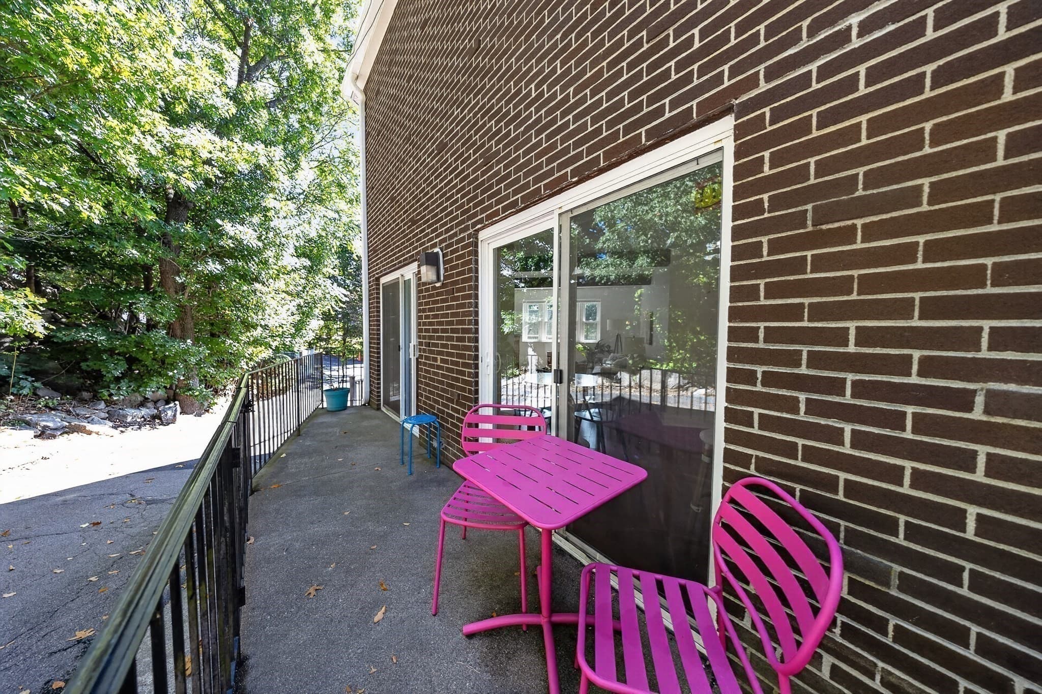 Condominium at 46 Tinson Rd # 9, Quincy MA 02169, Quincy, photo 19 of 20