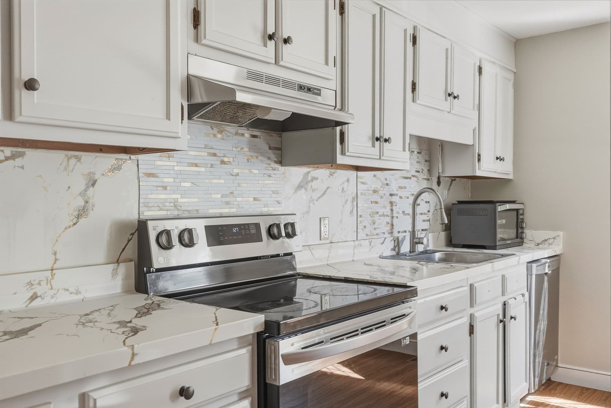 Condex at 3 Seaborn Place # 3, Lexington MA 02420, Lexington, photo 12 of 32