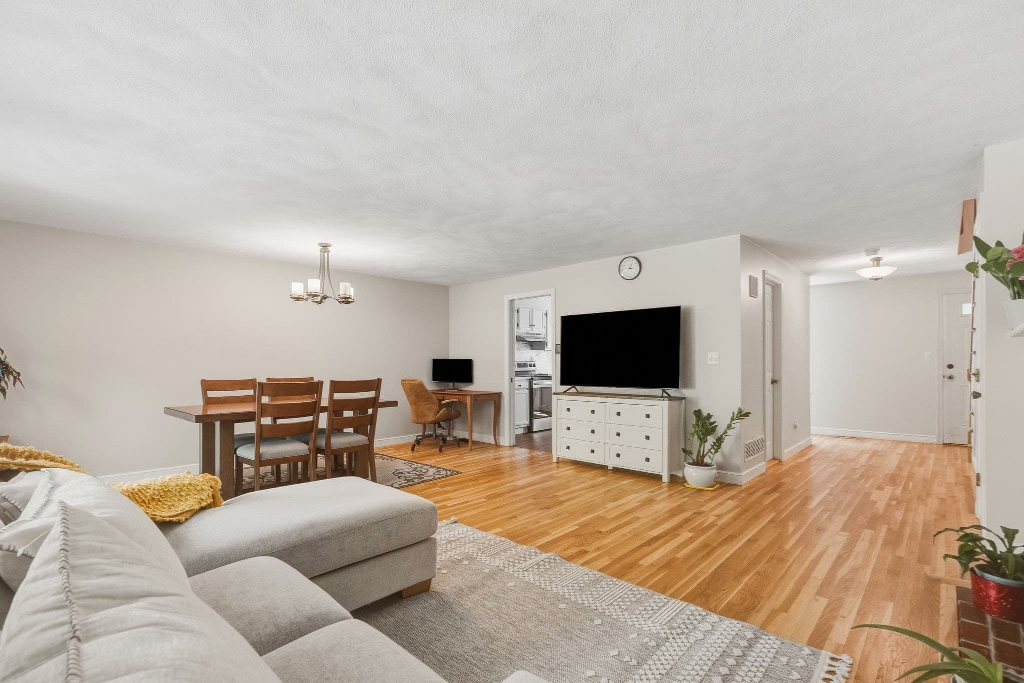 Condex at 3 Seaborn Place # 3, Lexington MA 02420, Lexington, photo 5 of 32