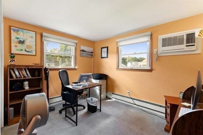 Single Family Residence at 15 Marlboro Rd, Woburn MA 01801, Woburn, photo 14 of 36
