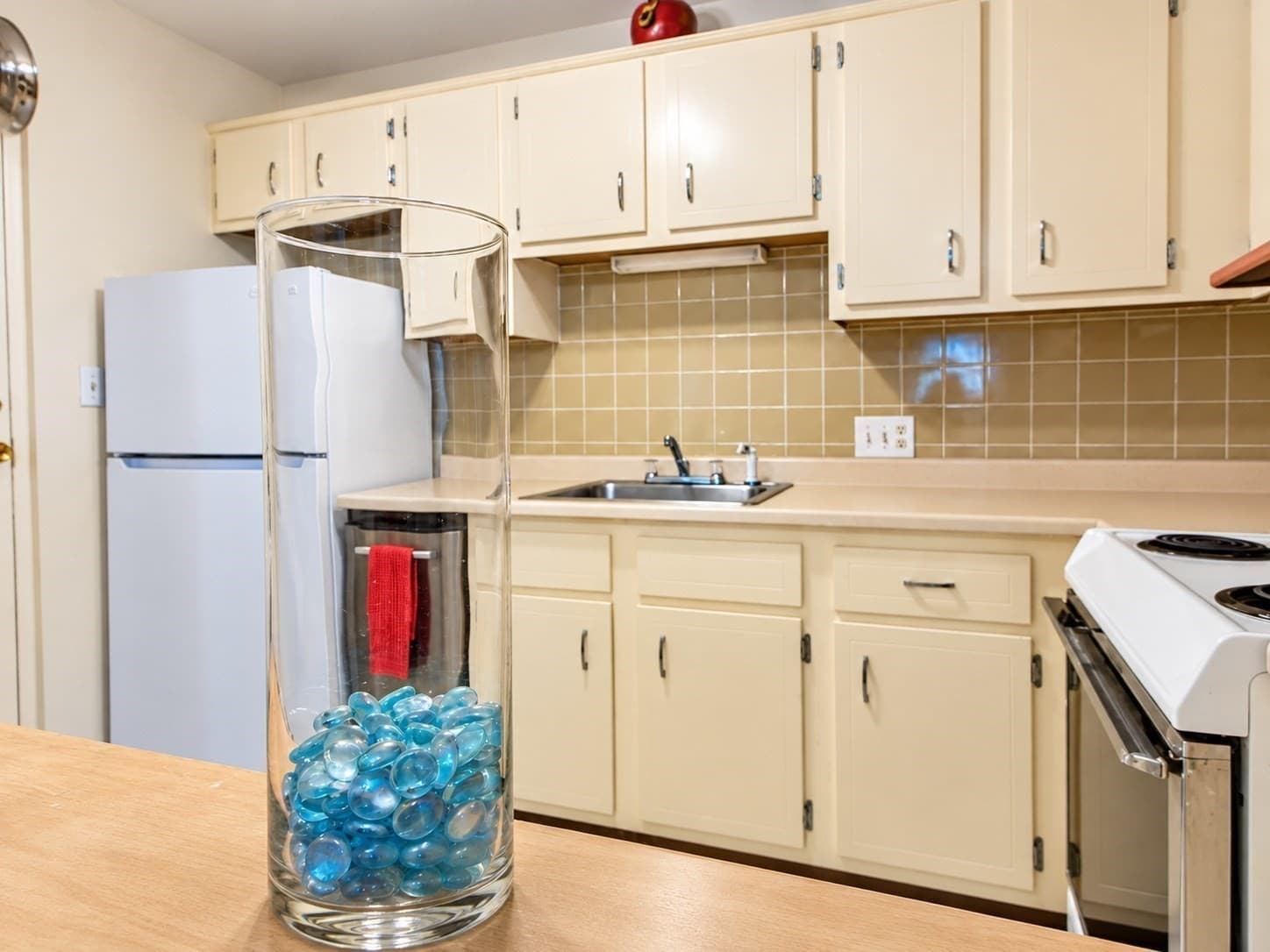 Condominium at 12 Kendall Ave # 17, Framingham MA 01702, Framingham, photo 11 of 21
