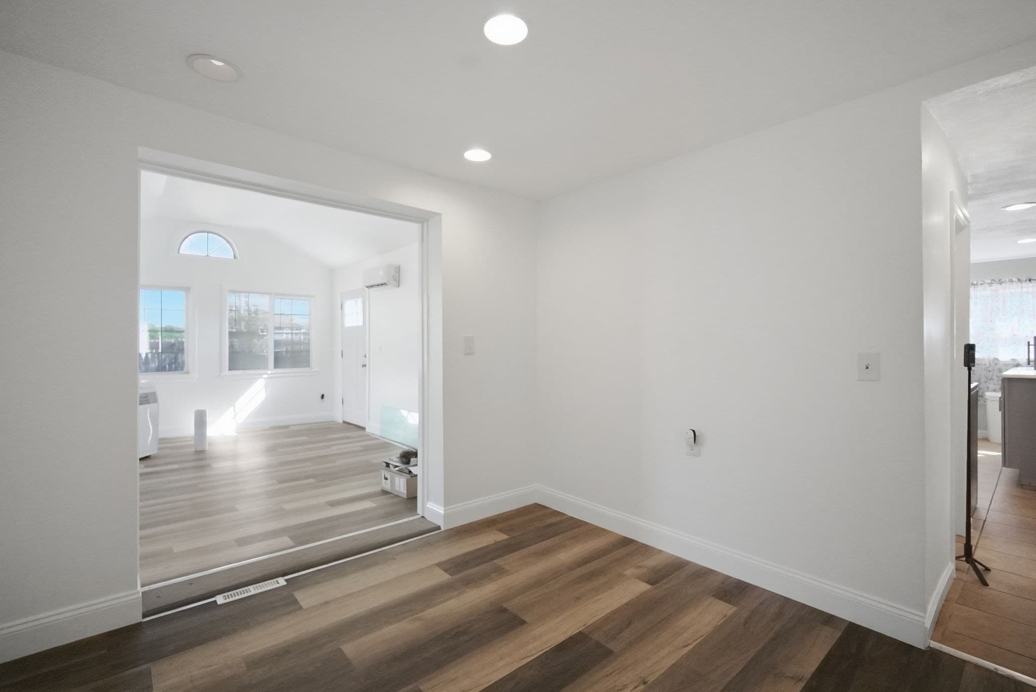 Single Family Residence at 150 Lawndale St, Chicopee MA 01013, Chicopee, photo 10 of 25