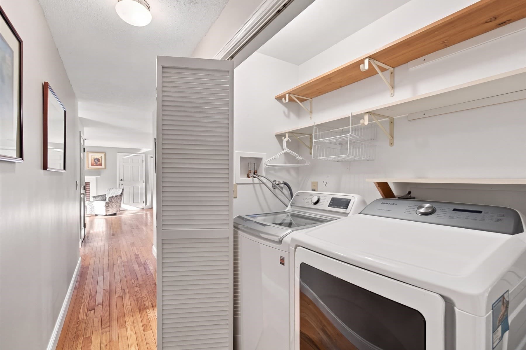 Single Family Residence at 402 Prince Hinckley Rd, Barnstable MA 02632, Barnstable, photo 19 of 29