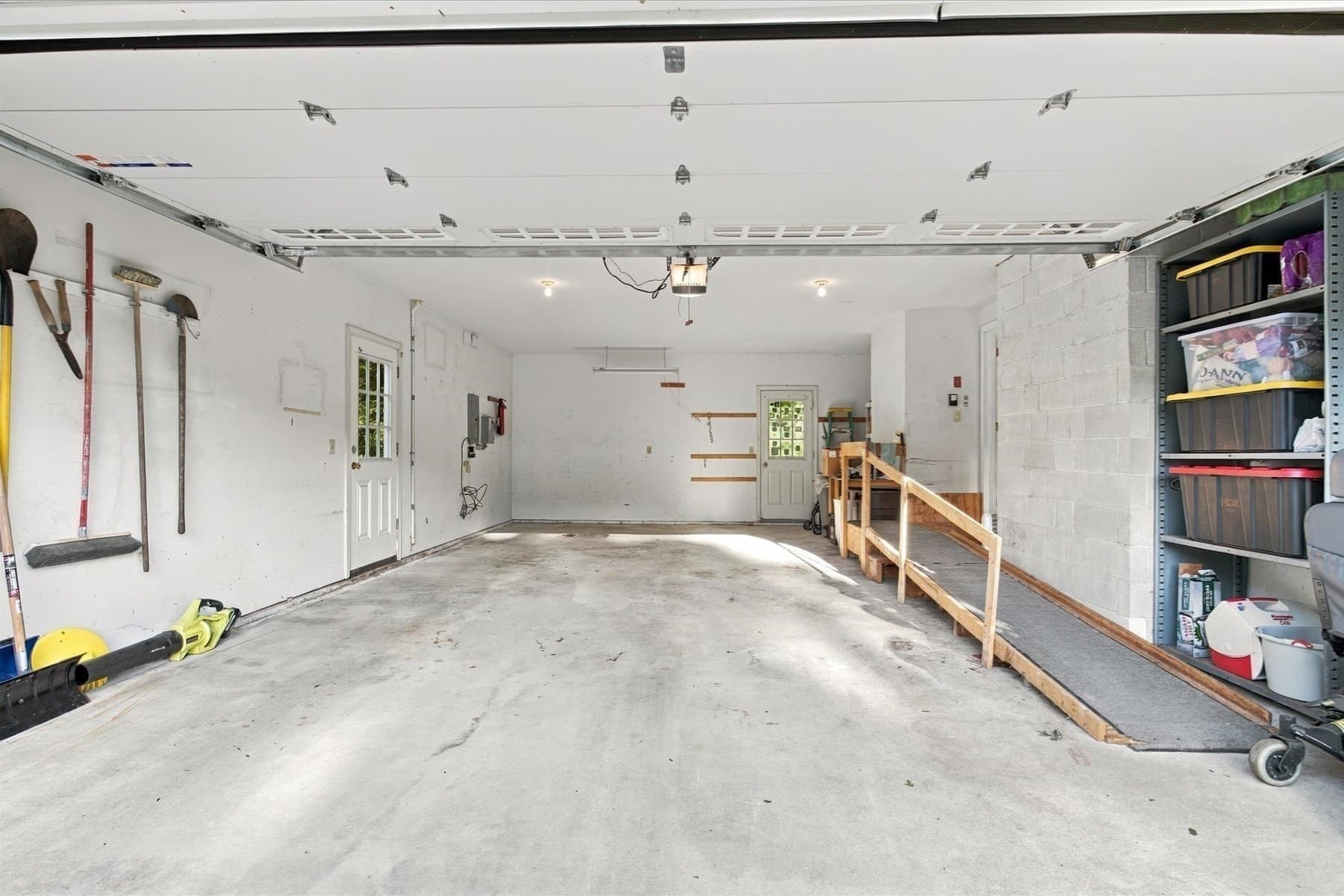 Single Family Residence at 402 Prince Hinckley Rd, Barnstable MA 02632, Barnstable, photo 29 of 29