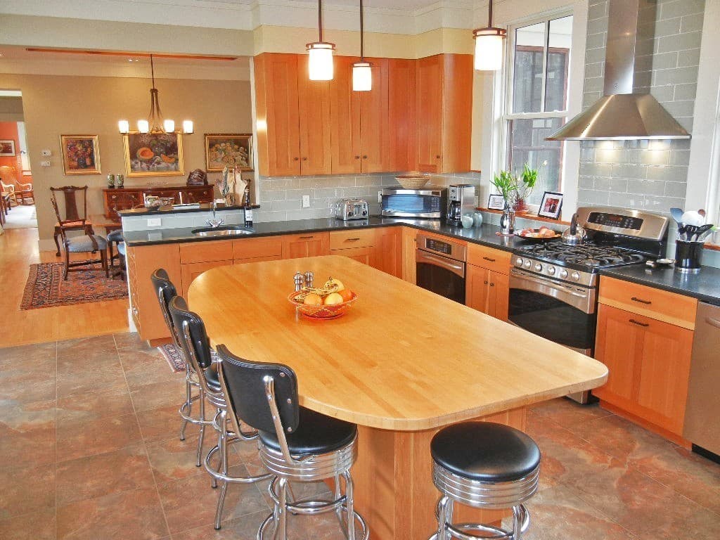 Single Family Residence at 103 Webber Road, Whately MA 01093, Whately, photo 4 of 33