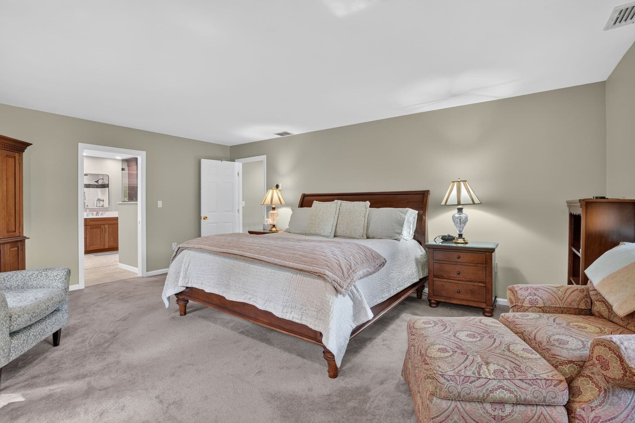 Single Family Residence at 4 Chippy Ln, Andover MA 01810, Andover, photo 23 of 42