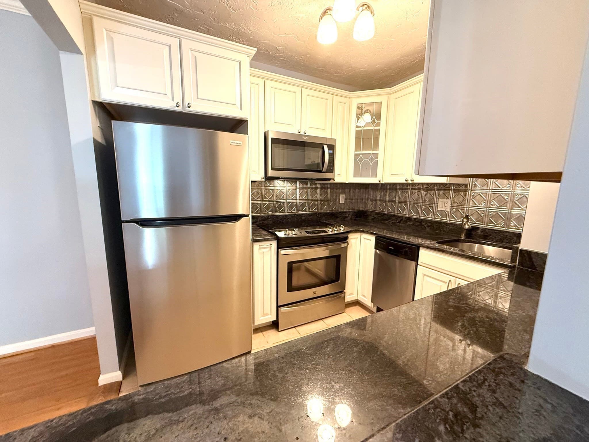 Condominium at 34 South Street # 302, Quincy MA 02169, Quincy, photo 10 of 25