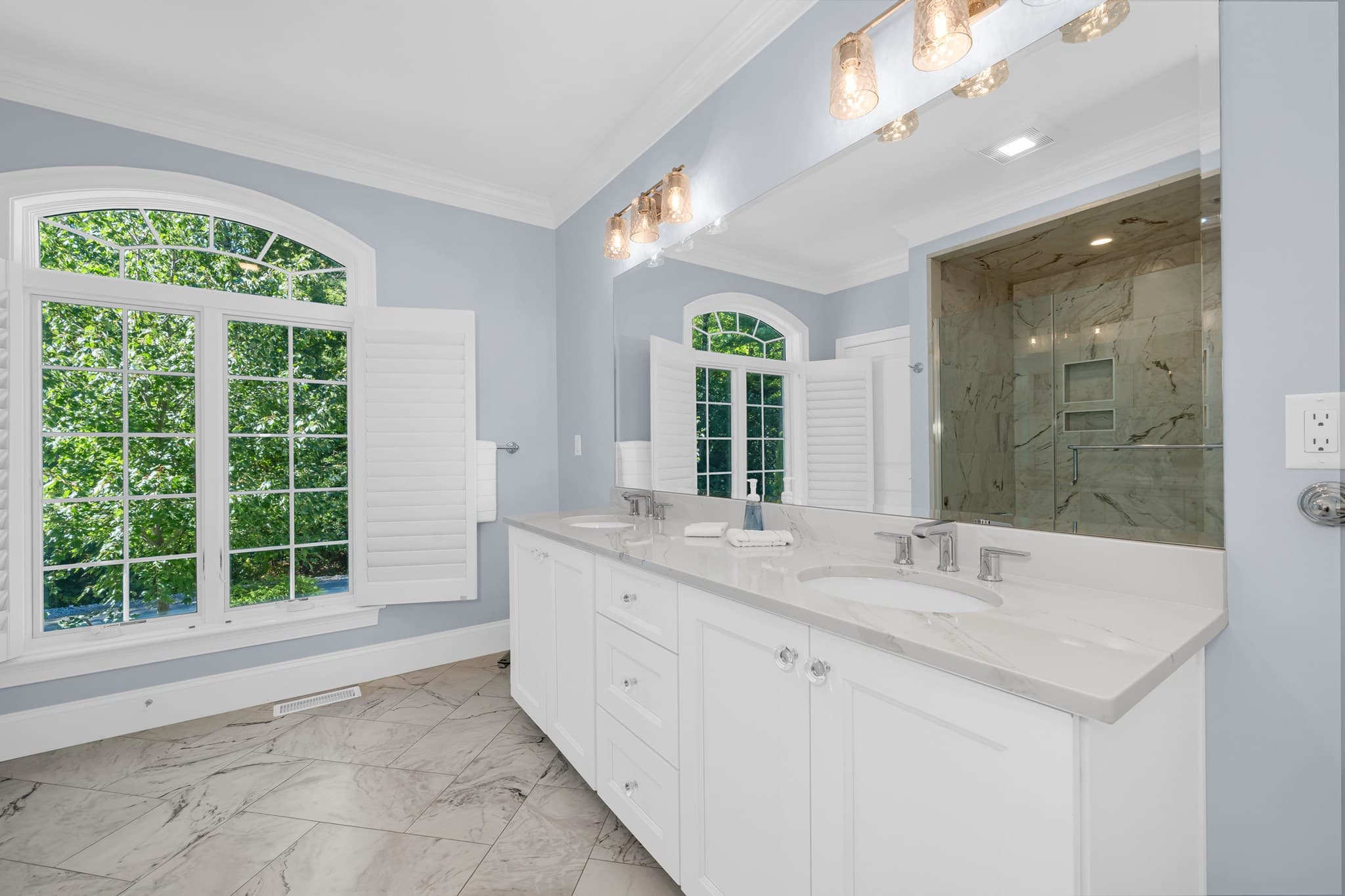 Condominium at 10 Robert Dr # 10, Andover MA 01810, Andover, photo 15 of 37