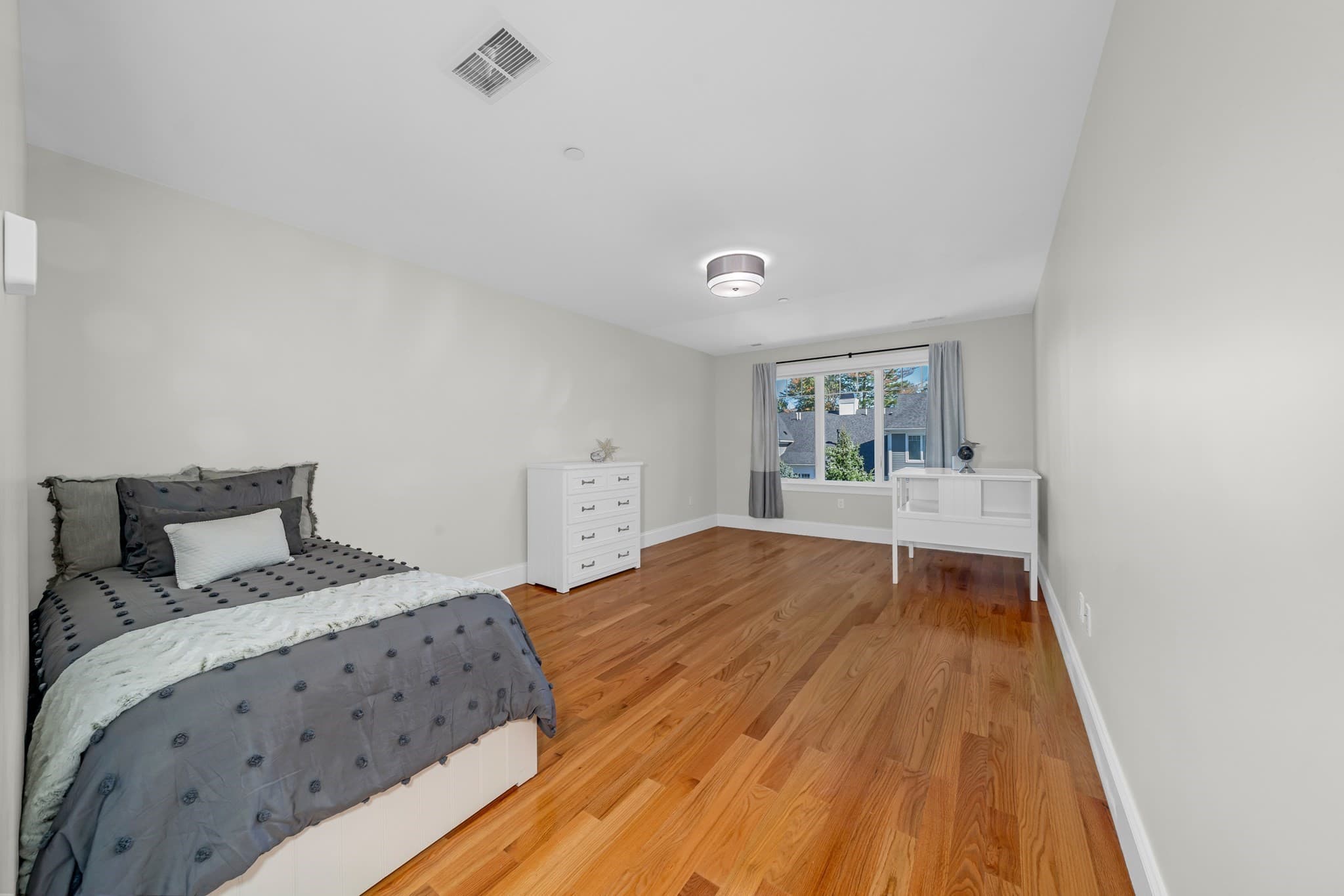 Condominium at 10 Robert Dr # 10, Andover MA 01810, Andover, photo 25 of 37