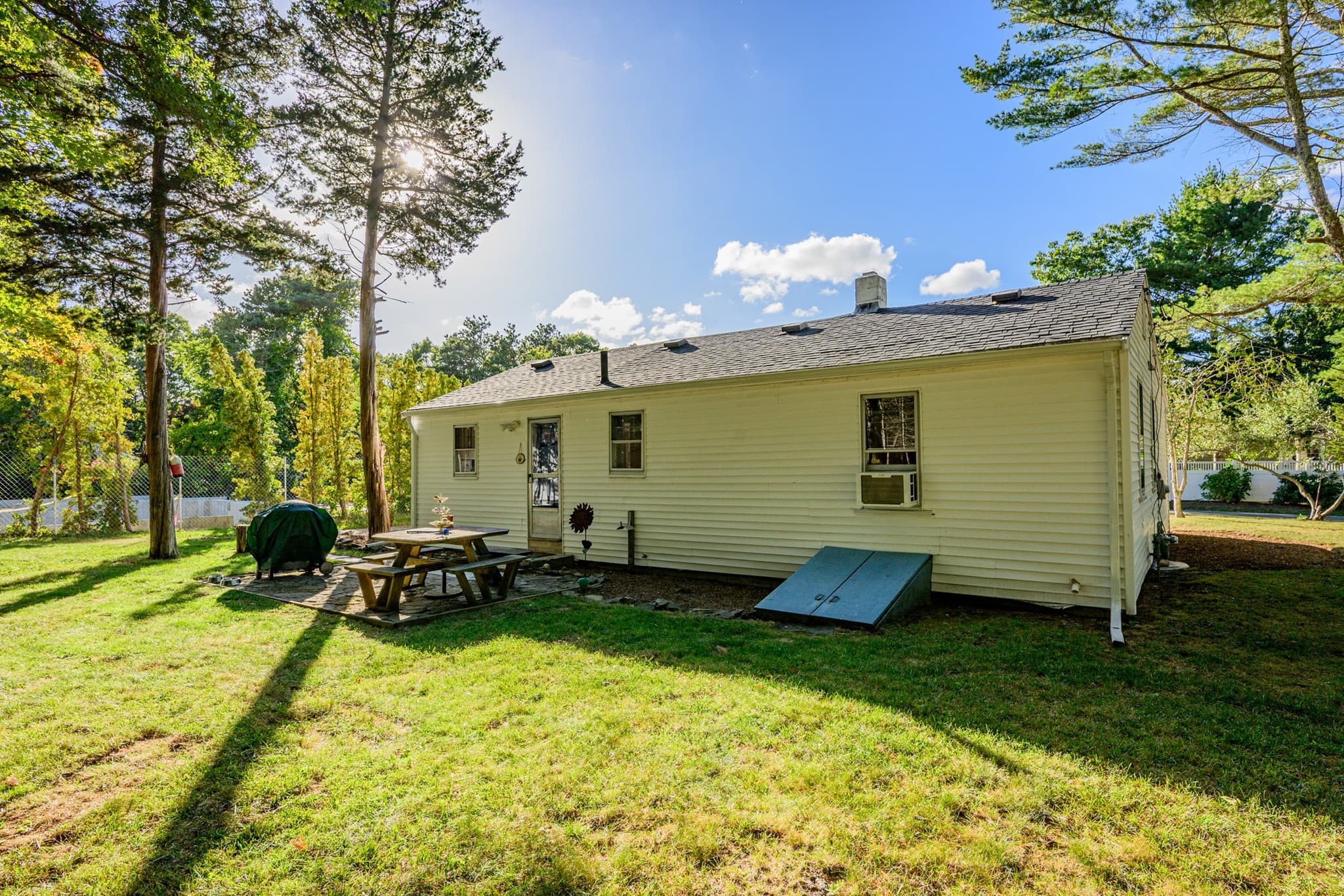 Single Family Residence at 466 Old Mill Rd, Barnstable MA 02655, Barnstable, photo 31 of 35