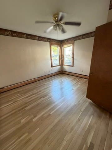 Single Family Residence at 148 Hamlet St, Fall River MA 02724, Fall River, photo 7 of 17