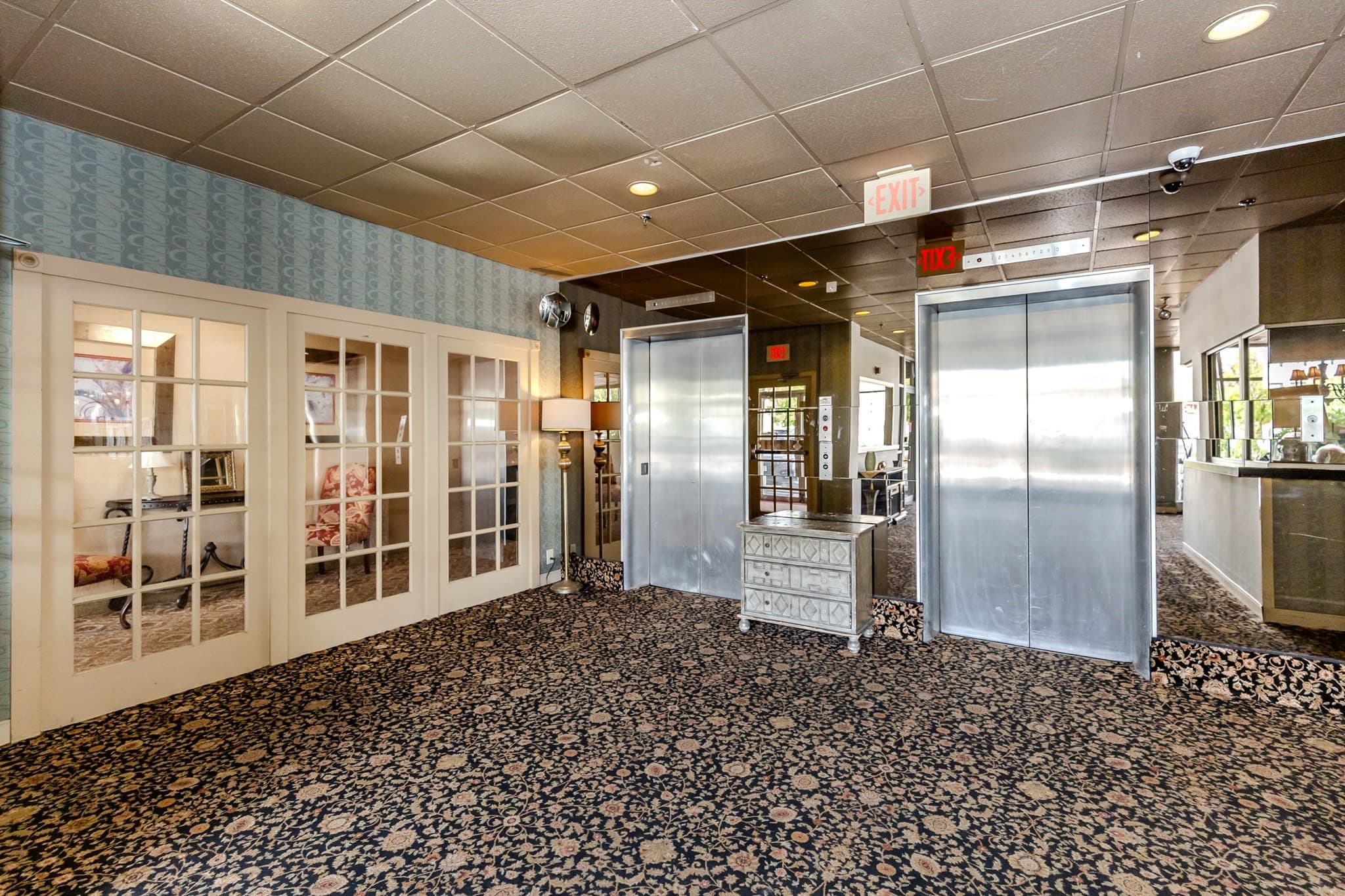 Condominium at 70 Southbridge Street # 705, Worcester CT 06180, Worcester, photo 3 of 23