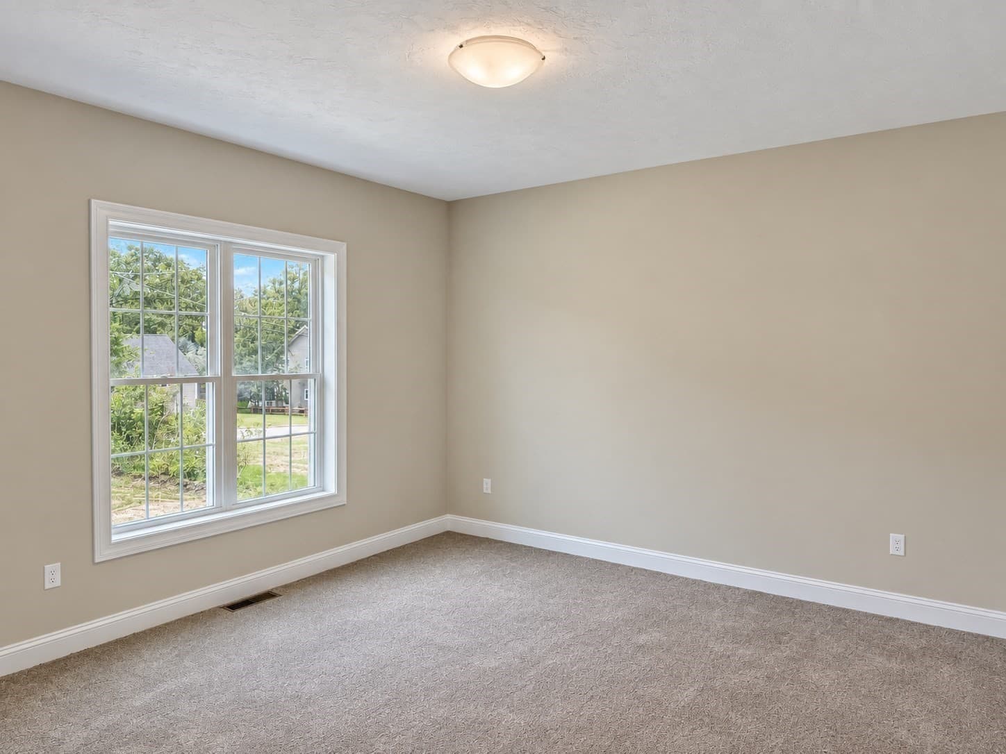 Single Family Residence at 23 Water St, Berkley MA 02779, Berkley, photo 14 of 42