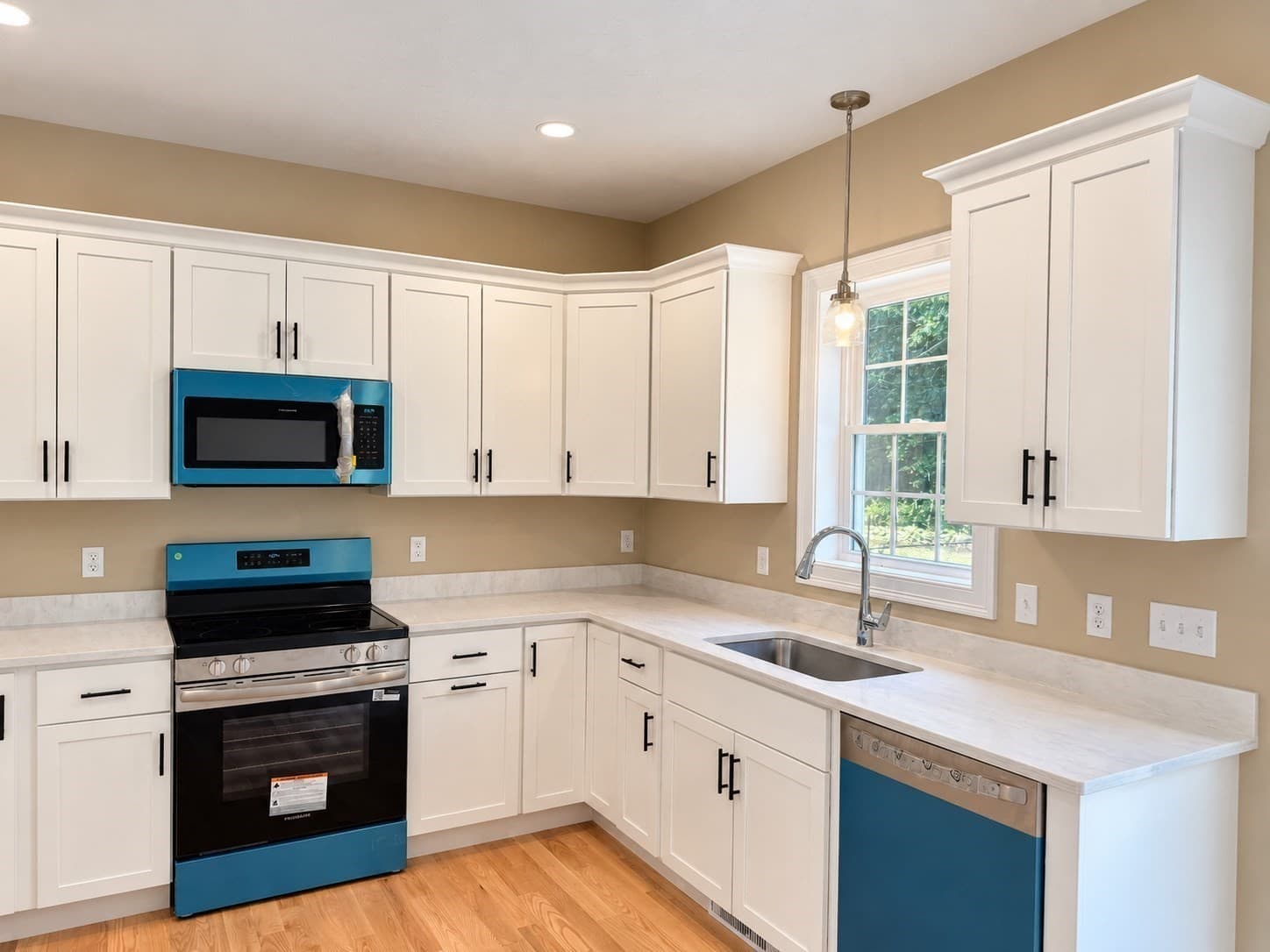 Single Family Residence at 23 Water St, Berkley MA 02779, Berkley, photo 11 of 42